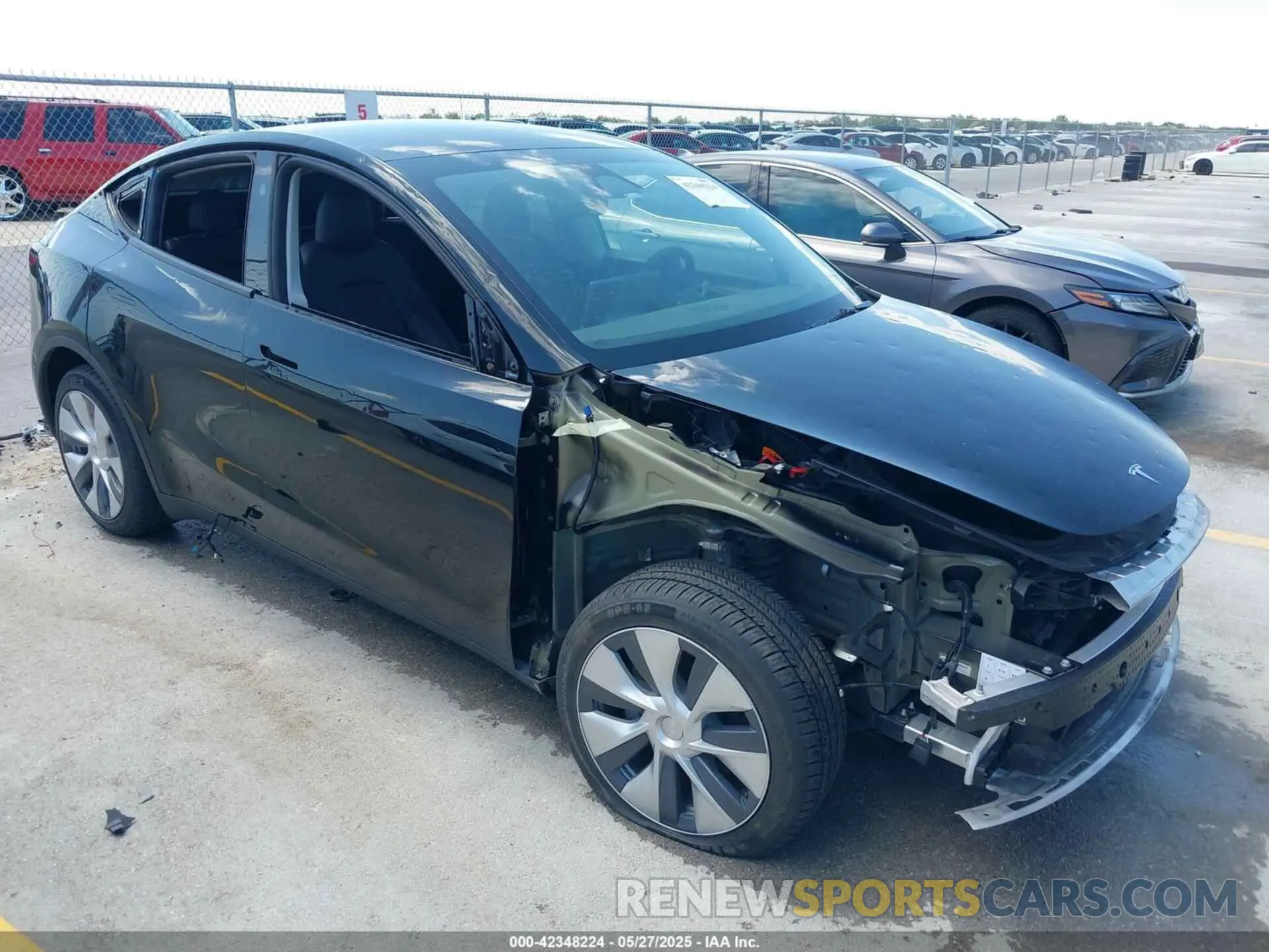 1 Photograph of a damaged car 7SAYGDEE2PA157731 TESLA MODEL Y 2023