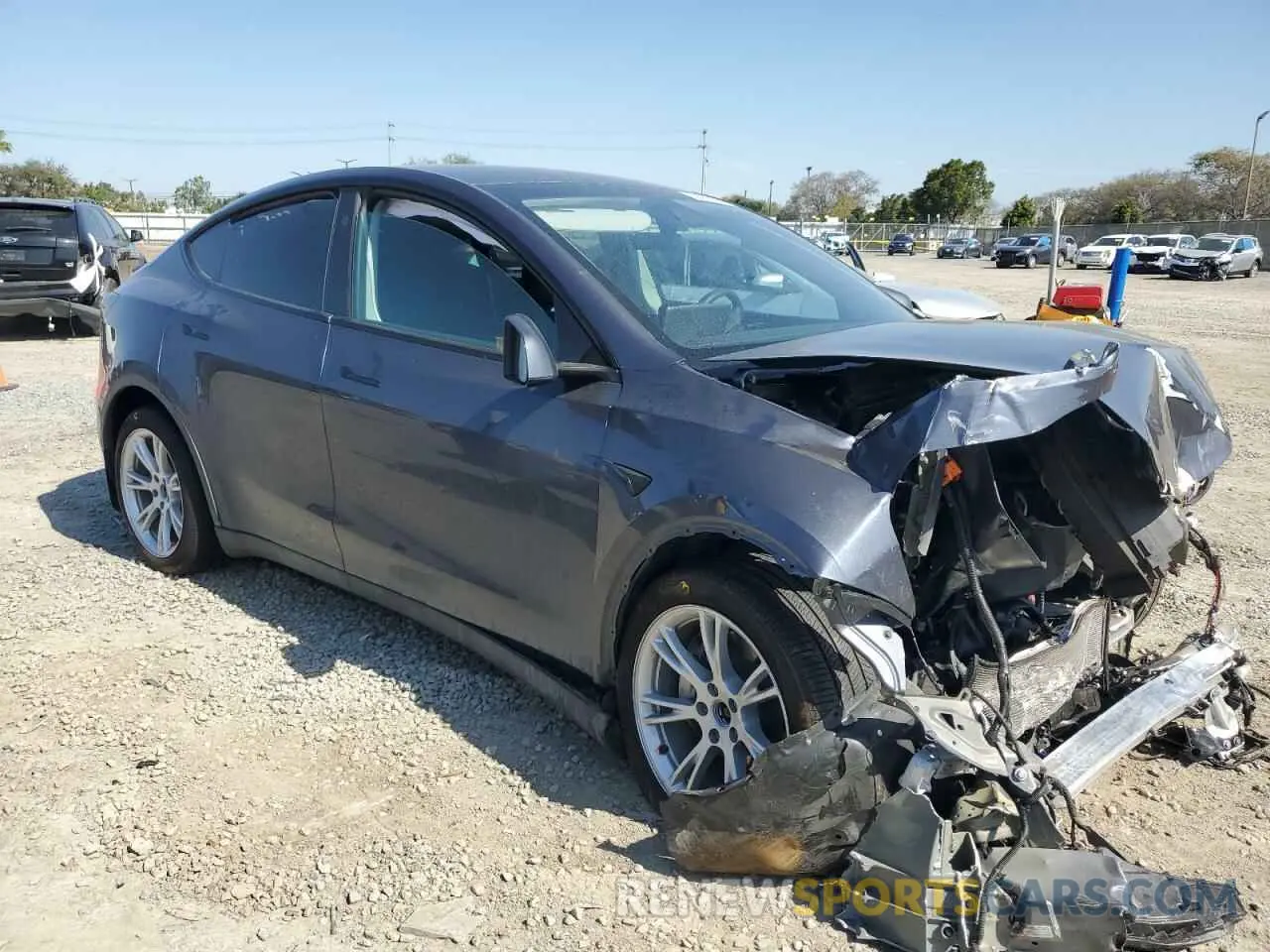 4 Photograph of a damaged car 7SAYGDEE2PA164405 TESLA MODEL Y 2023