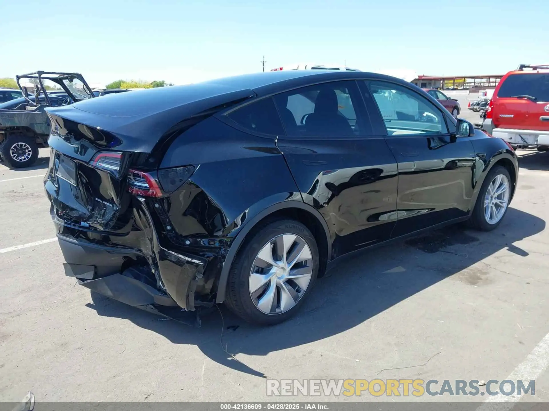 4 Photograph of a damaged car 7SAYGDEE2PA169846 TESLA MODEL Y 2023