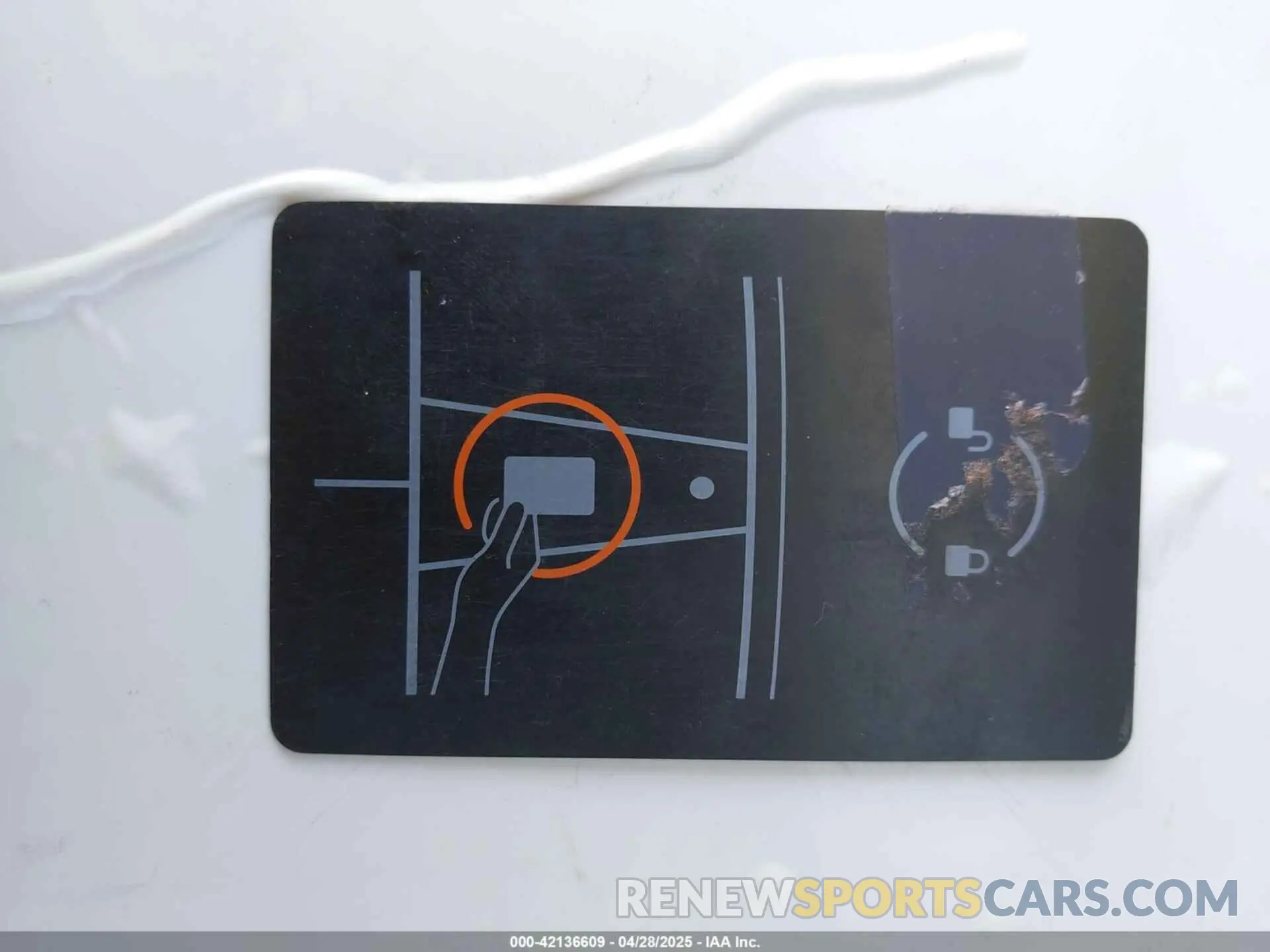 9 Photograph of a damaged car 7SAYGDEE2PA169846 TESLA MODEL Y 2023