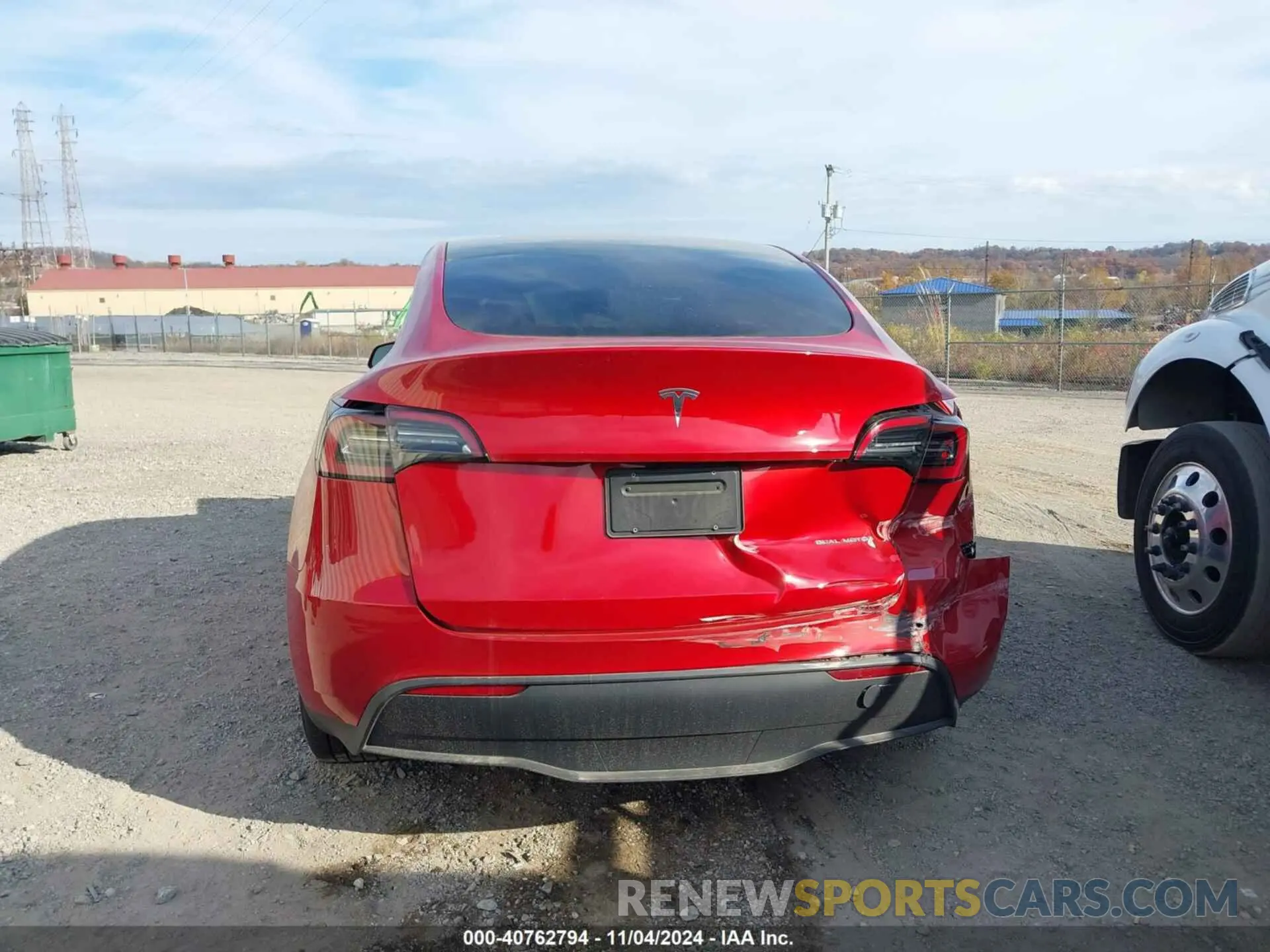 16 Photograph of a damaged car 7SAYGDEE2PA174108 TESLA MODEL Y 2023