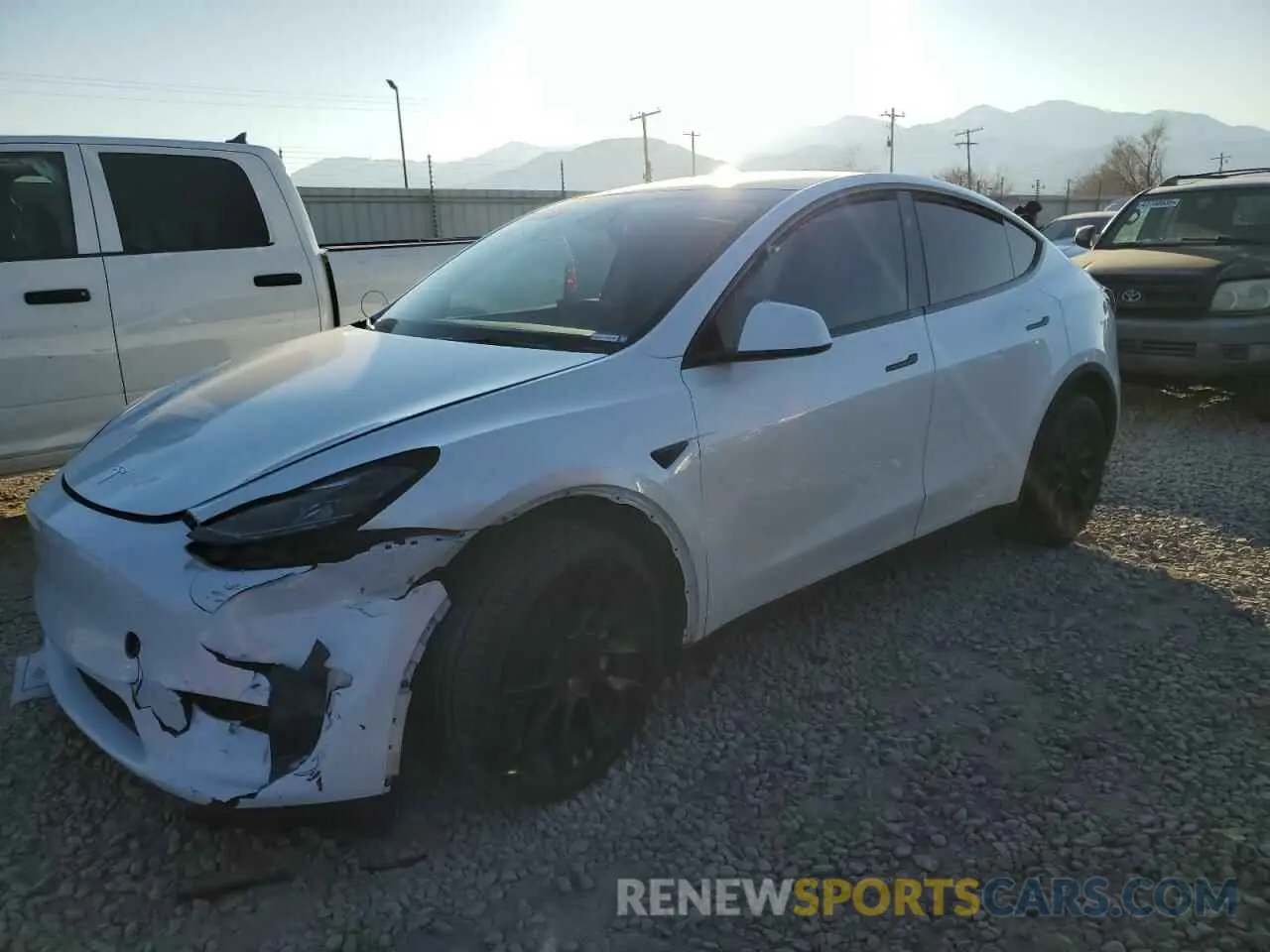 1 Photograph of a damaged car 7SAYGDEE2PA174271 TESLA MODEL Y 2023