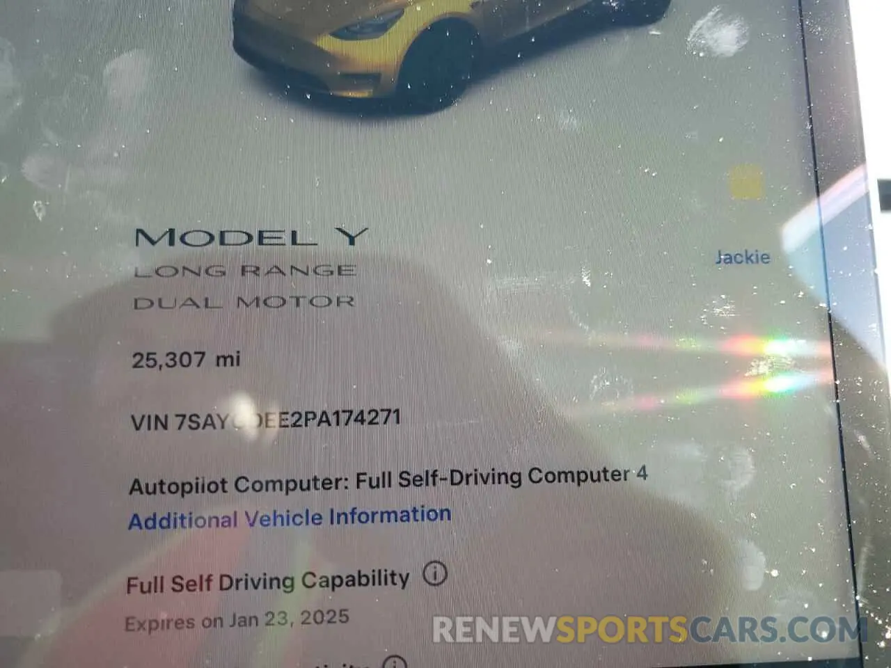 9 Photograph of a damaged car 7SAYGDEE2PA174271 TESLA MODEL Y 2023