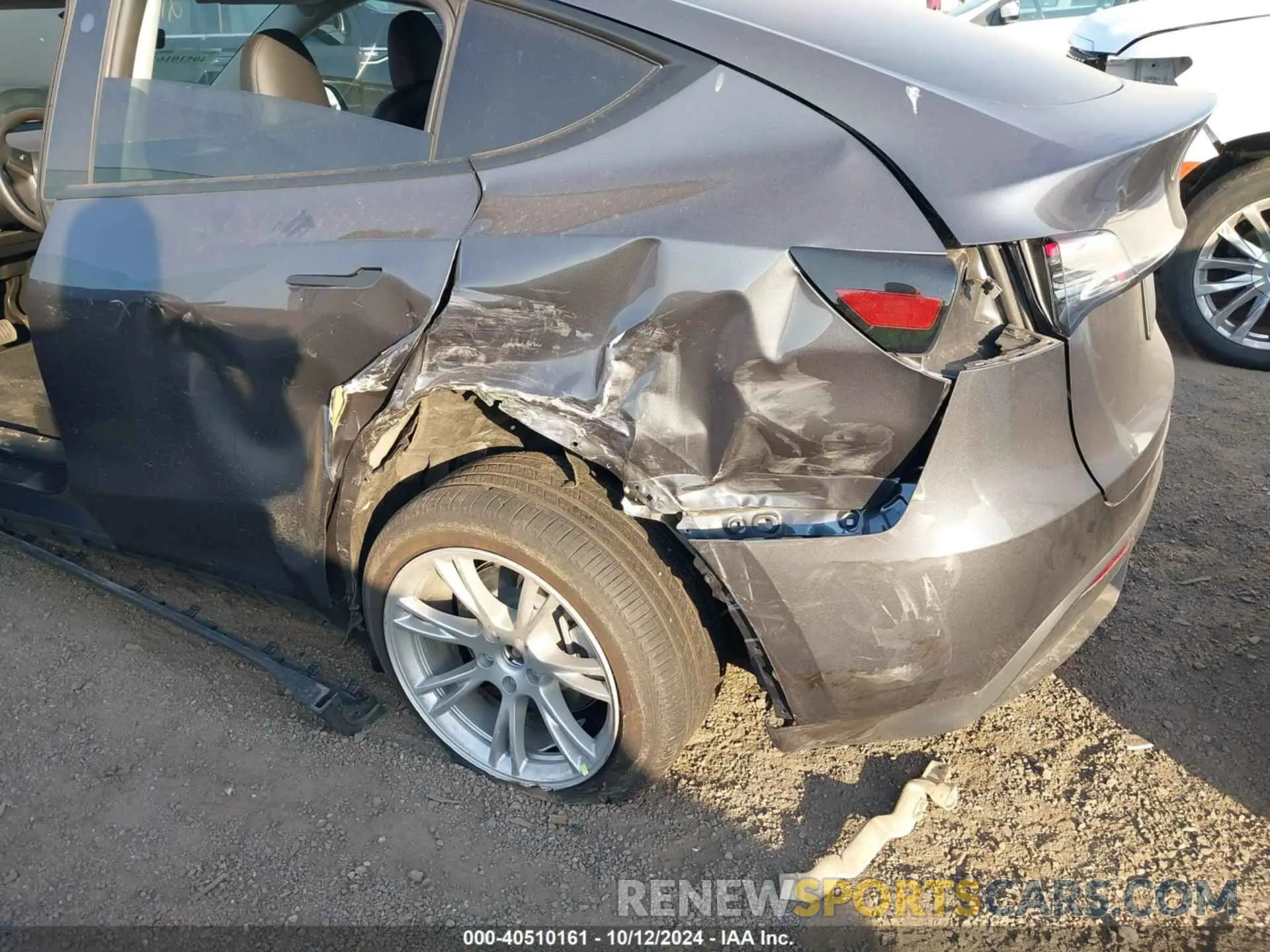 6 Photograph of a damaged car 7SAYGDEE2PA178286 TESLA MODEL Y 2023