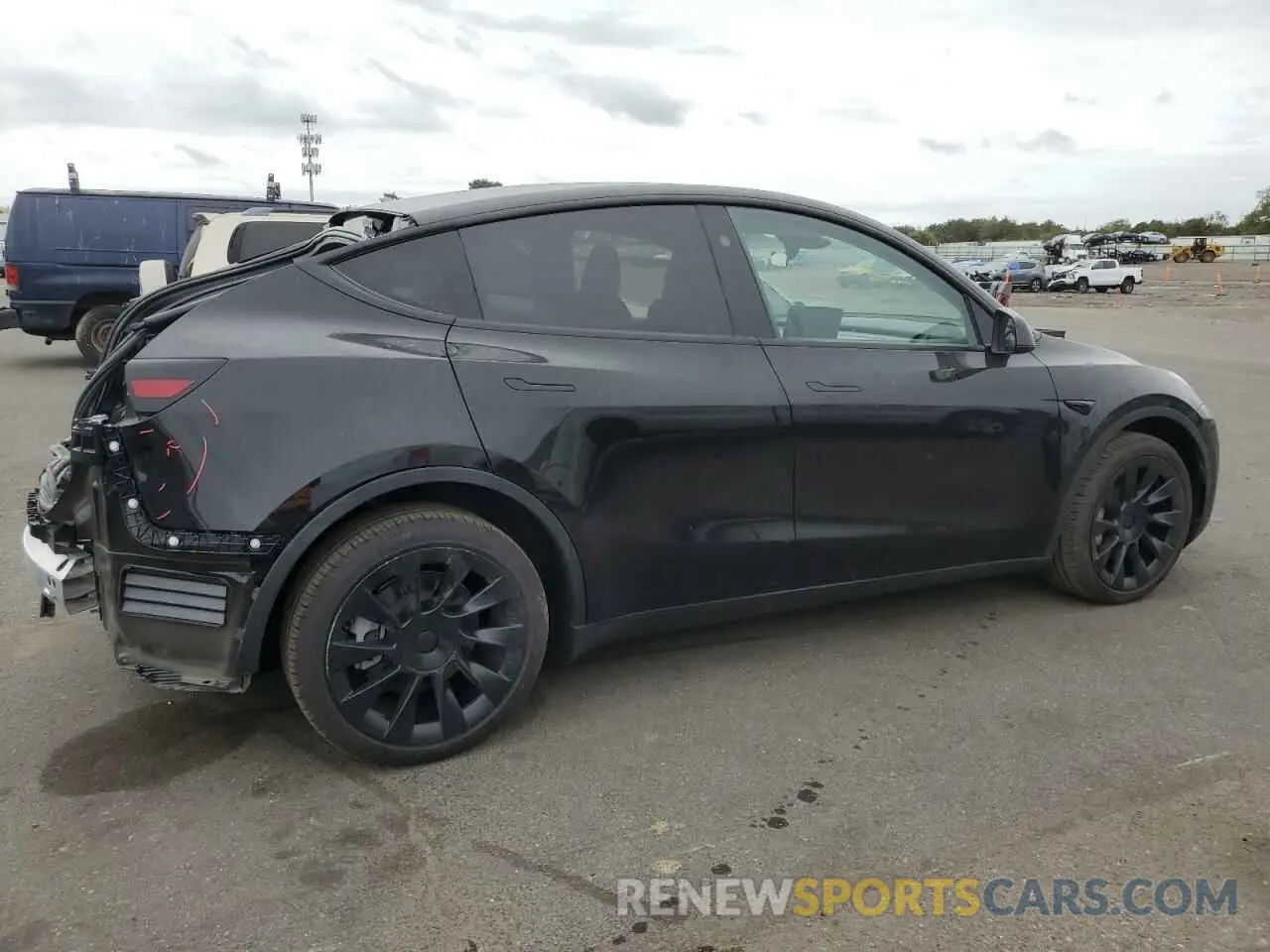 3 Photograph of a damaged car 7SAYGDEE2PA181415 TESLA MODEL Y 2023