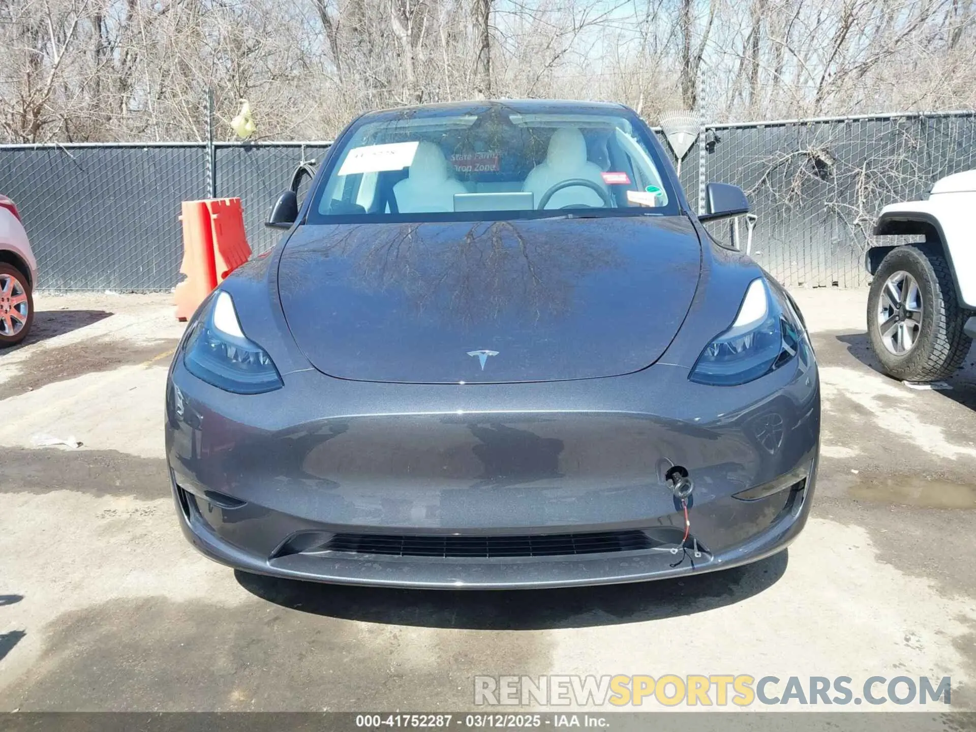 12 Photograph of a damaged car 7SAYGDEE2PA186792 TESLA MODEL Y 2023