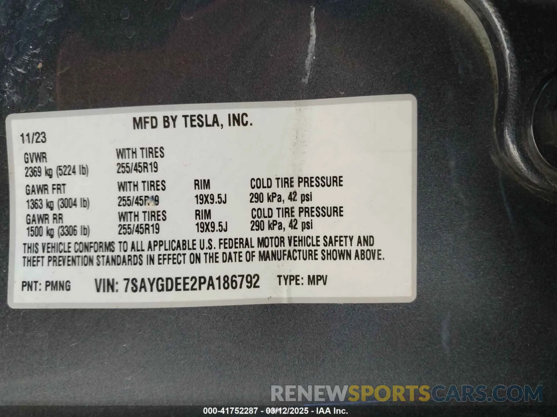 9 Photograph of a damaged car 7SAYGDEE2PA186792 TESLA MODEL Y 2023