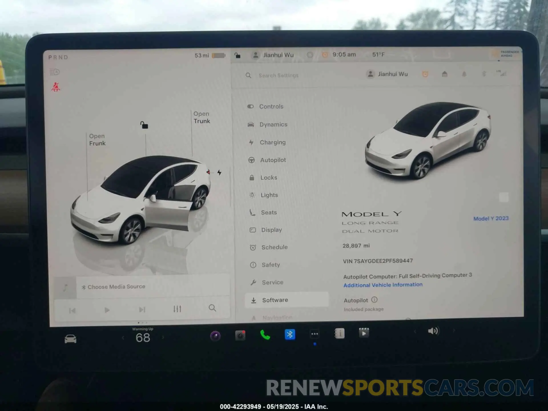7 Photograph of a damaged car 7SAYGDEE2PF589447 TESLA MODEL Y 2023