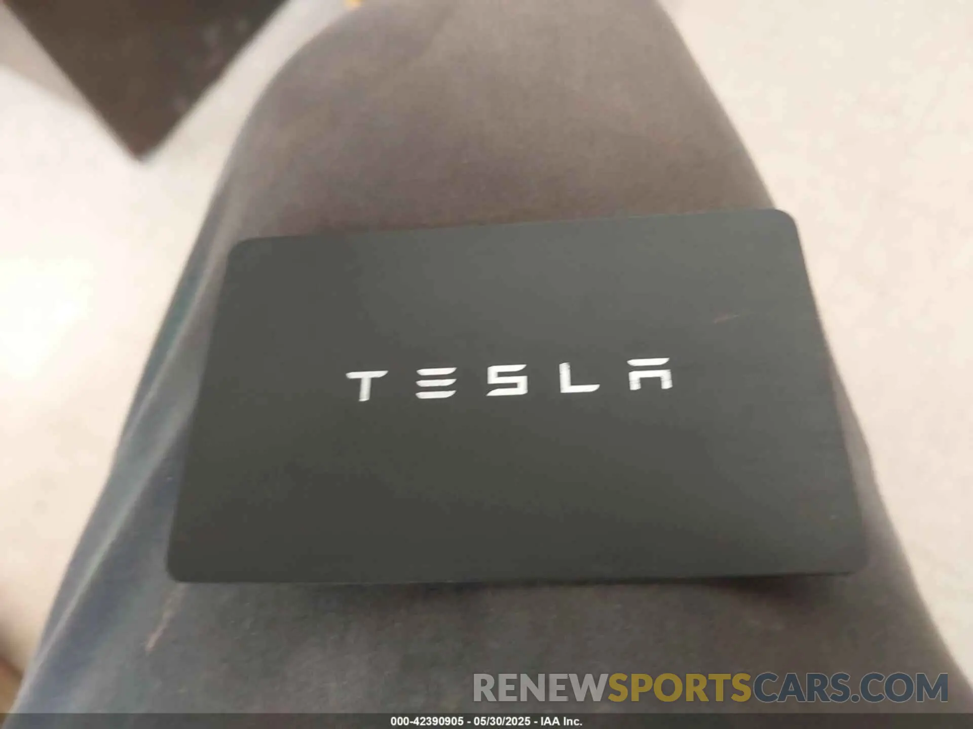 11 Photograph of a damaged car 7SAYGDEE2PF610507 TESLA MODEL Y 2023