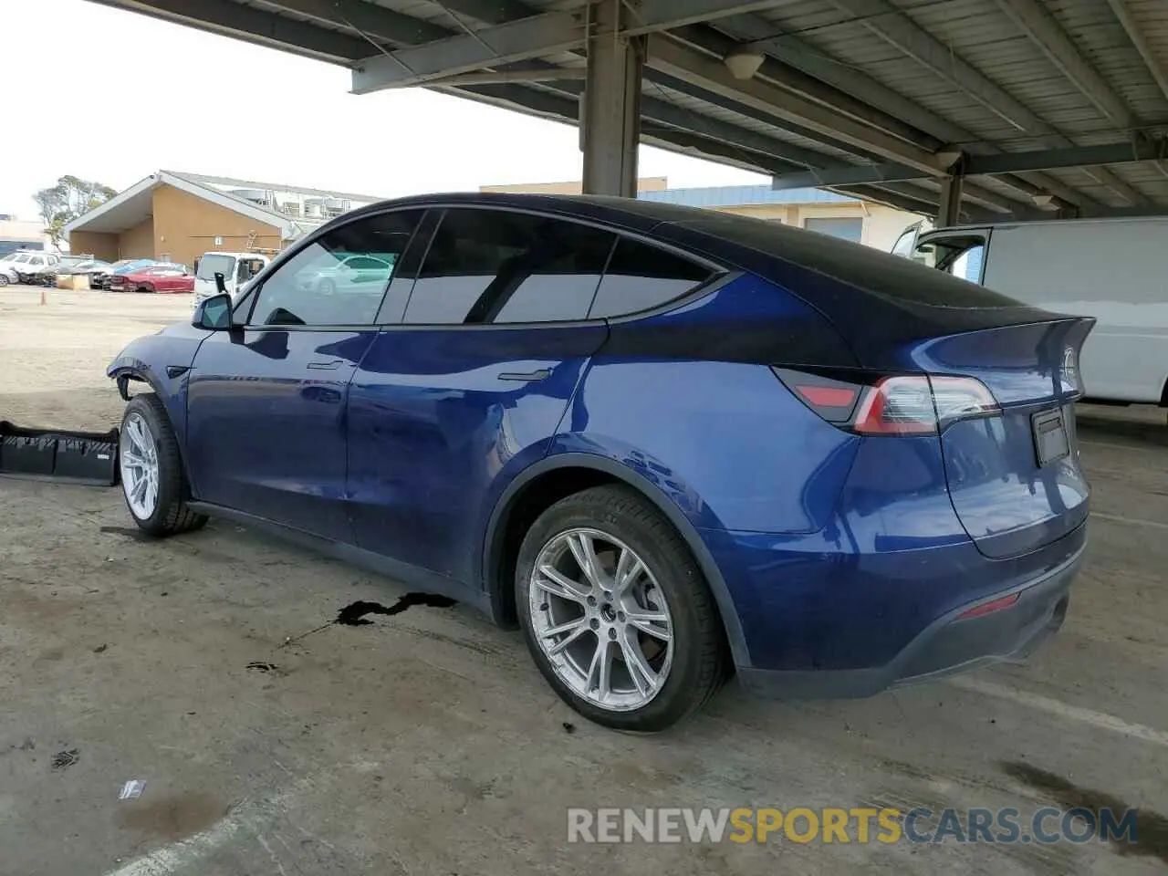 2 Photograph of a damaged car 7SAYGDEE2PF621443 TESLA MODEL Y 2023