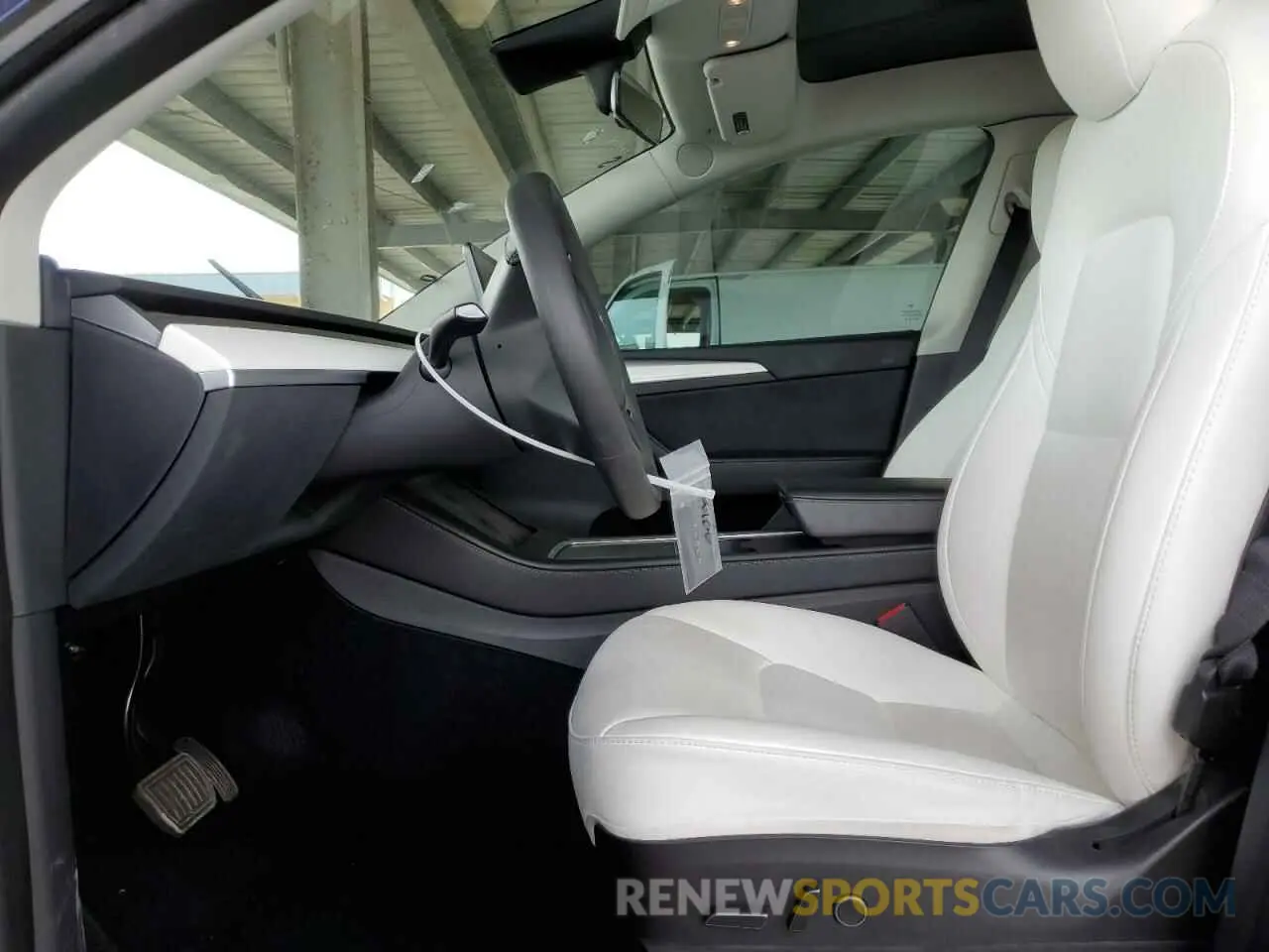 7 Photograph of a damaged car 7SAYGDEE2PF621443 TESLA MODEL Y 2023