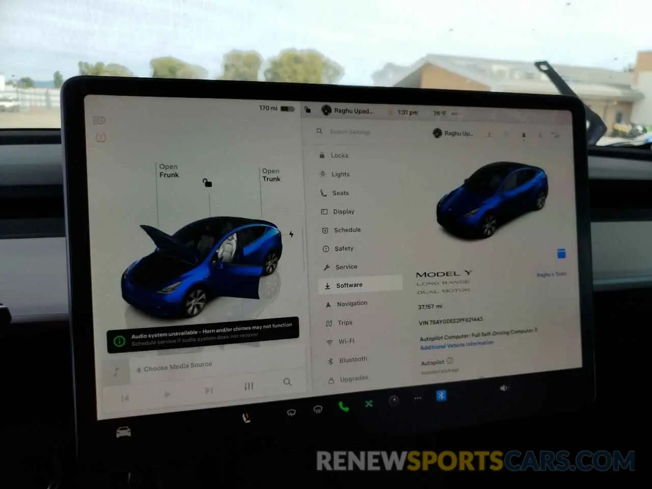 9 Photograph of a damaged car 7SAYGDEE2PF621443 TESLA MODEL Y 2023