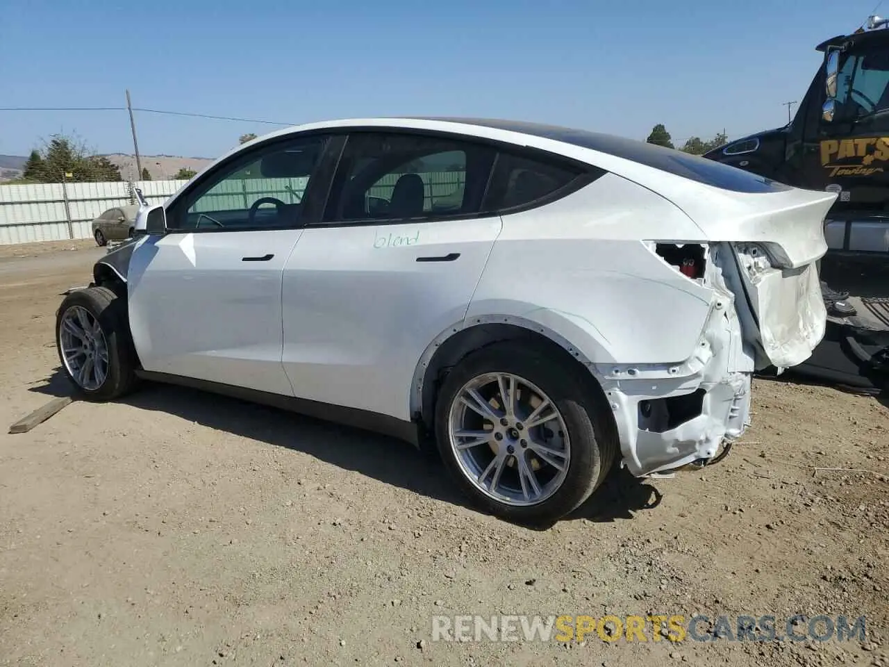 2 Photograph of a damaged car 7SAYGDEE2PF624603 TESLA MODEL Y 2023