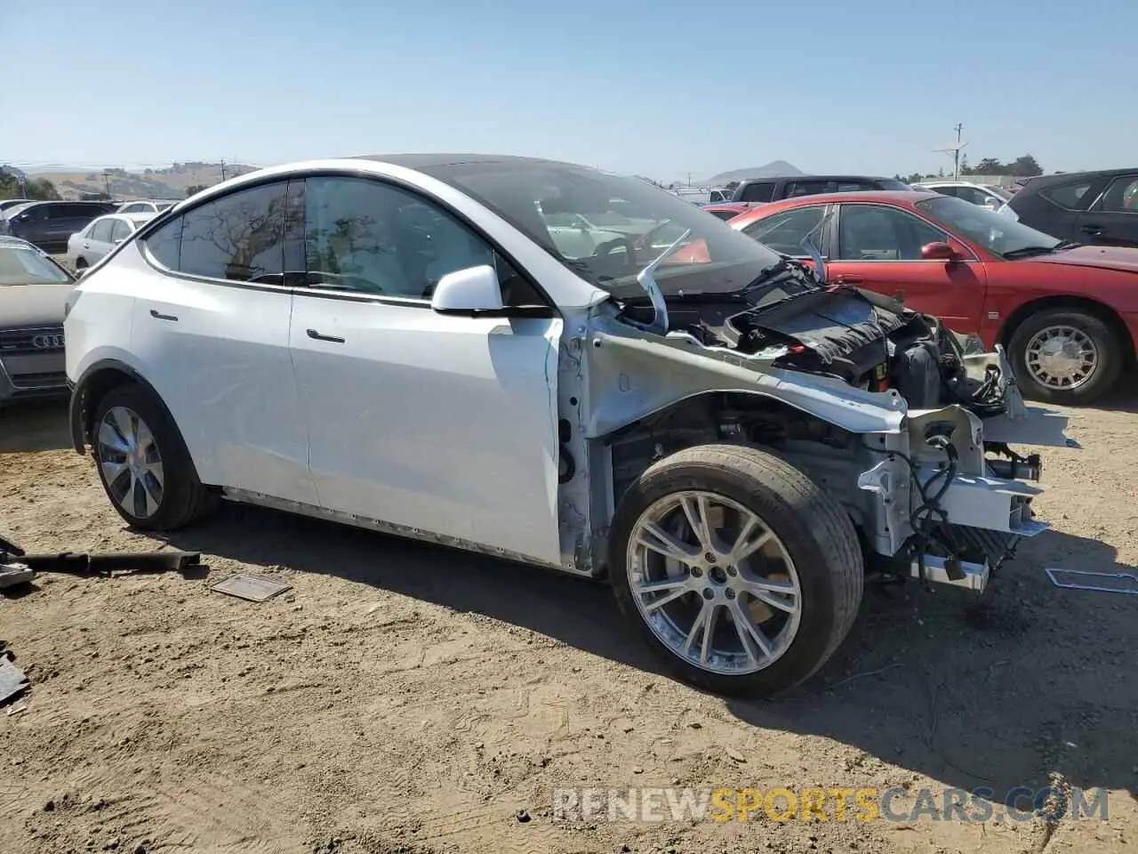 4 Photograph of a damaged car 7SAYGDEE2PF624603 TESLA MODEL Y 2023