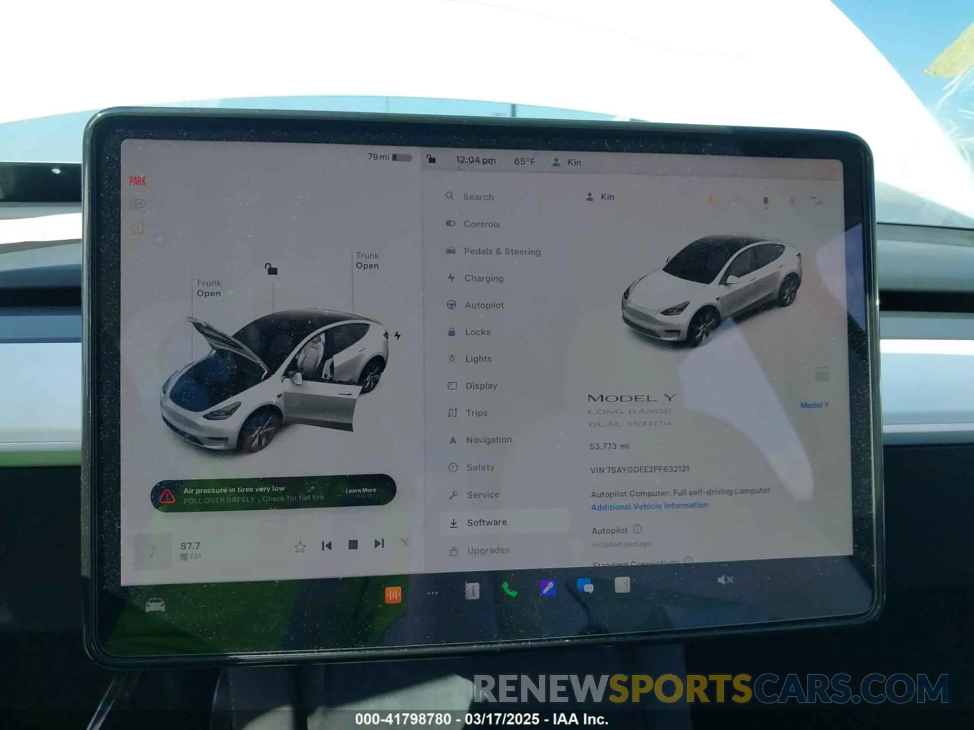 7 Photograph of a damaged car 7SAYGDEE2PF632121 TESLA MODEL Y 2023