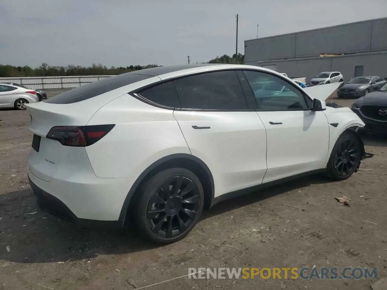 3 Photograph of a damaged car 7SAYGDEE2PF675745 TESLA MODEL Y 2023