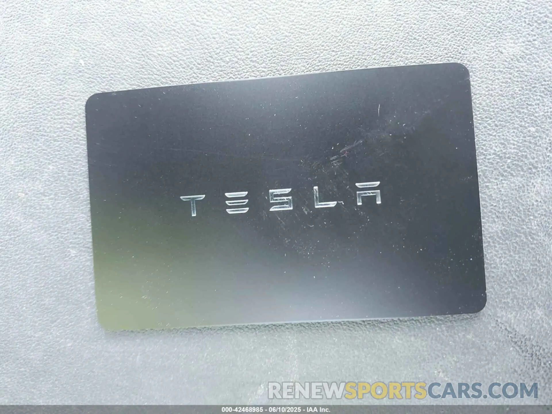 11 Photograph of a damaged car 7SAYGDEE2PF683649 TESLA MODEL Y 2023