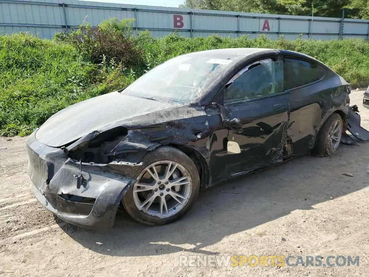1 Photograph of a damaged car 7SAYGDEE2PF685966 TESLA MODEL Y 2023