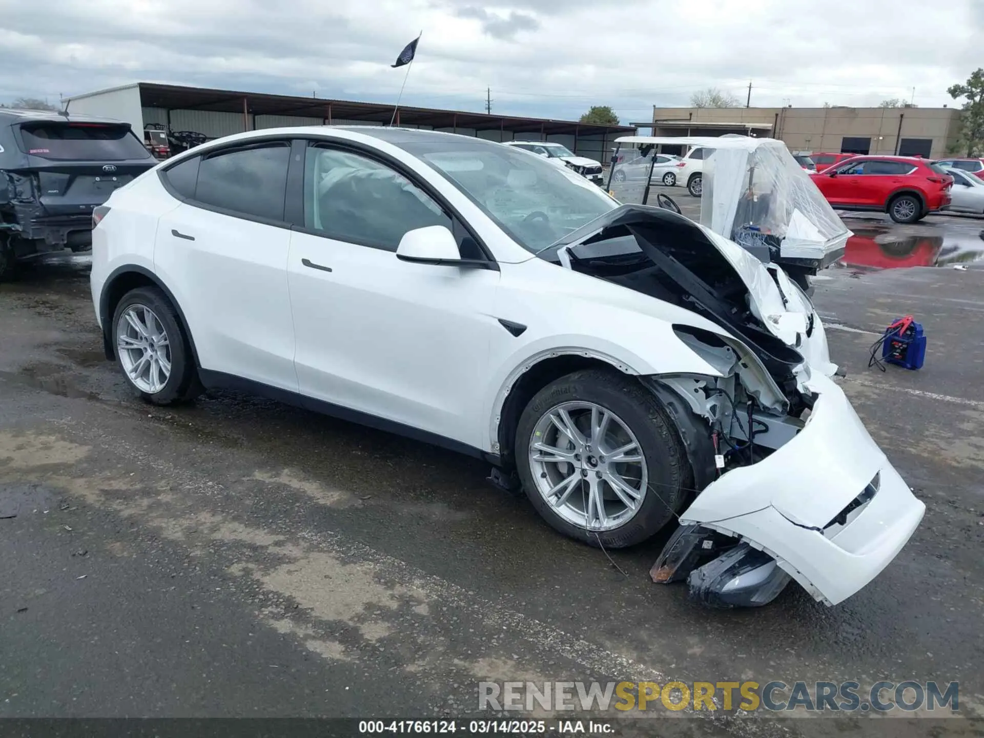 1 Photograph of a damaged car 7SAYGDEE2PF686311 TESLA MODEL Y 2023