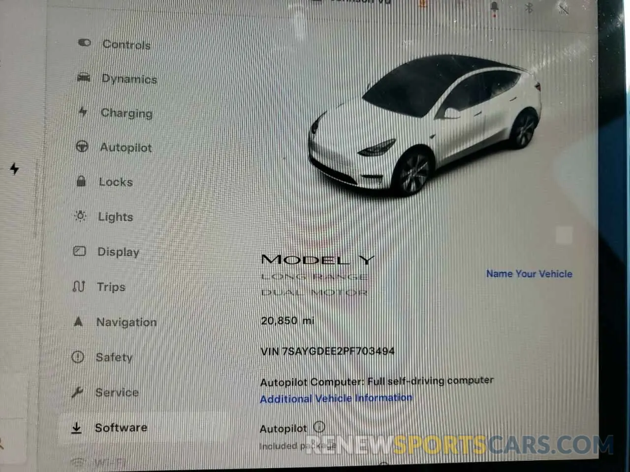 9 Photograph of a damaged car 7SAYGDEE2PF703494 TESLA MODEL Y 2023
