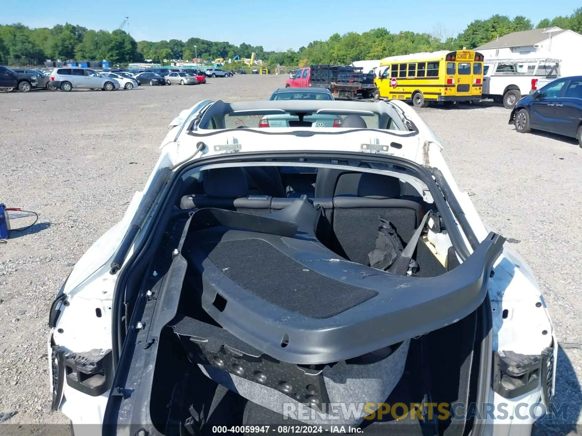6 Photograph of a damaged car 7SAYGDEE2PF704533 TESLA MODEL Y 2023