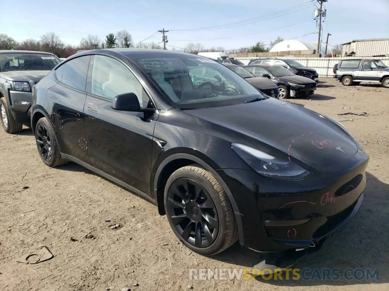 4 Photograph of a damaged car 7SAYGDEE2PF750430 TESLA MODEL Y 2023
