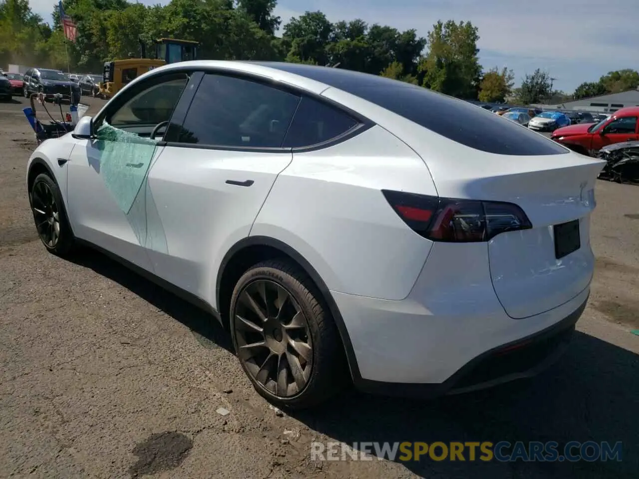 2 Photograph of a damaged car 7SAYGDEE2PF757572 TESLA MODEL Y 2023