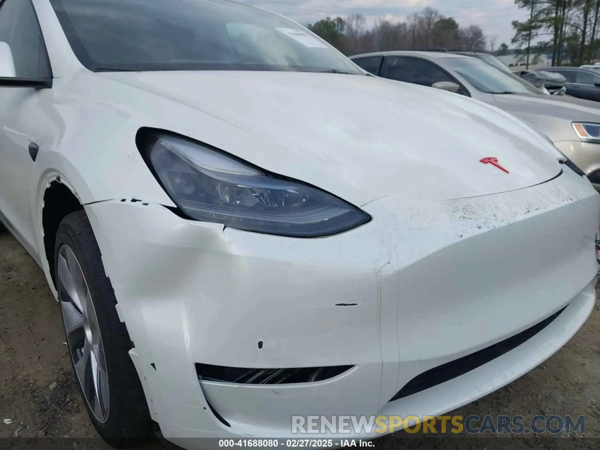 21 Photograph of a damaged car 7SAYGDEE2PF765395 TESLA MODEL Y 2023