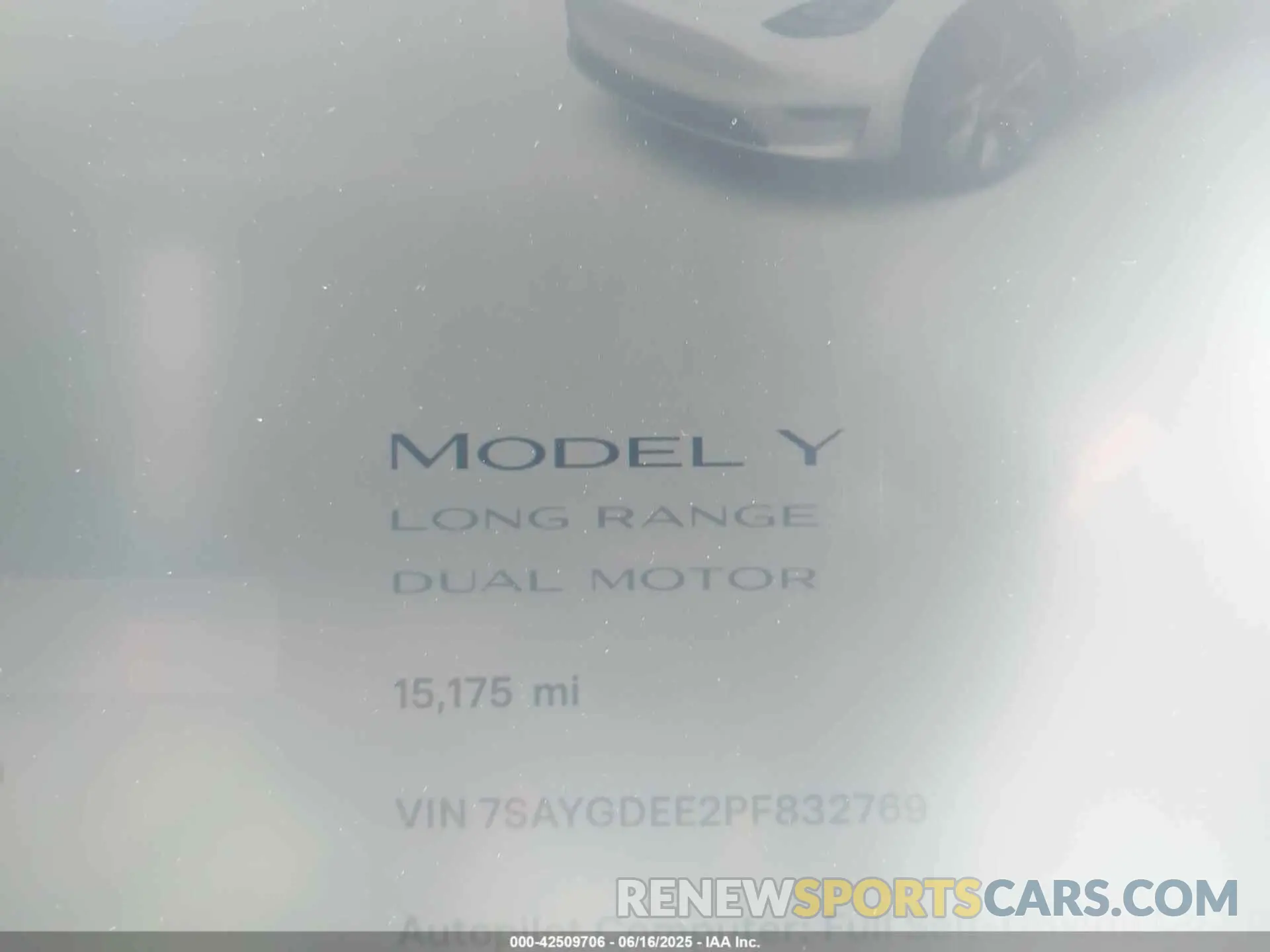 7 Photograph of a damaged car 7SAYGDEE2PF832769 TESLA MODEL Y 2023