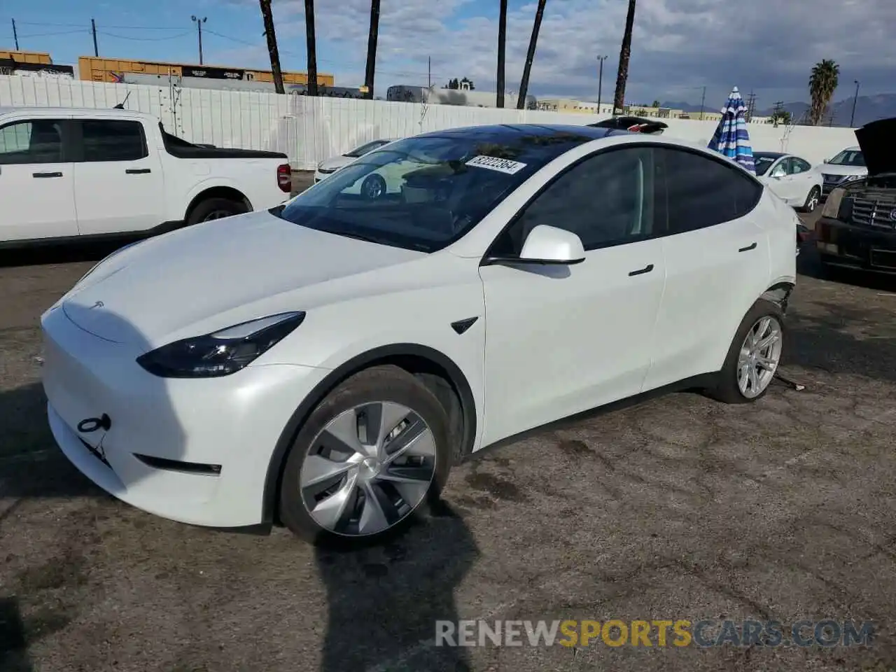 1 Photograph of a damaged car 7SAYGDEE2PF834070 TESLA MODEL Y 2023