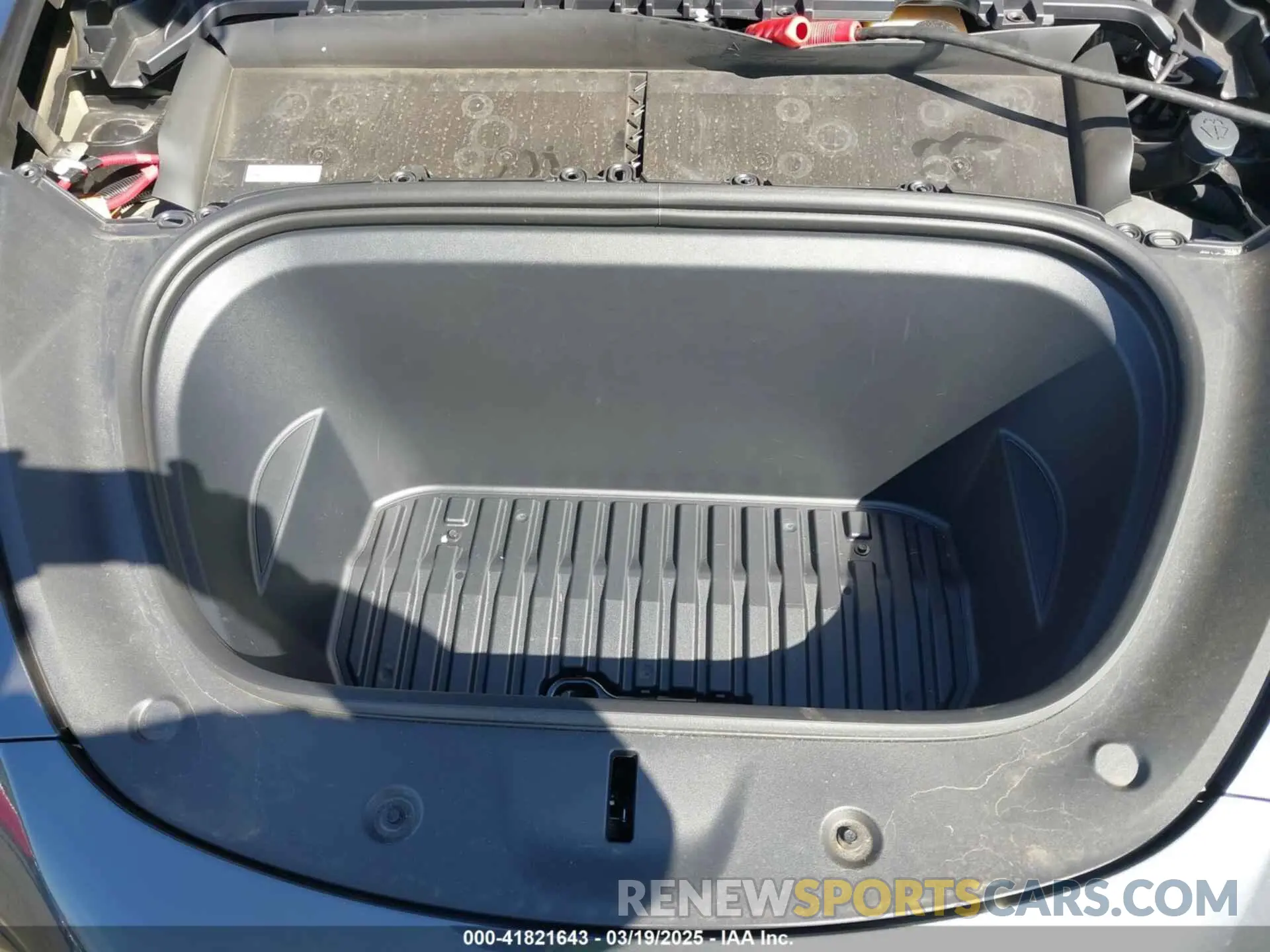 10 Photograph of a damaged car 7SAYGDEE2PF854917 TESLA MODEL Y 2023