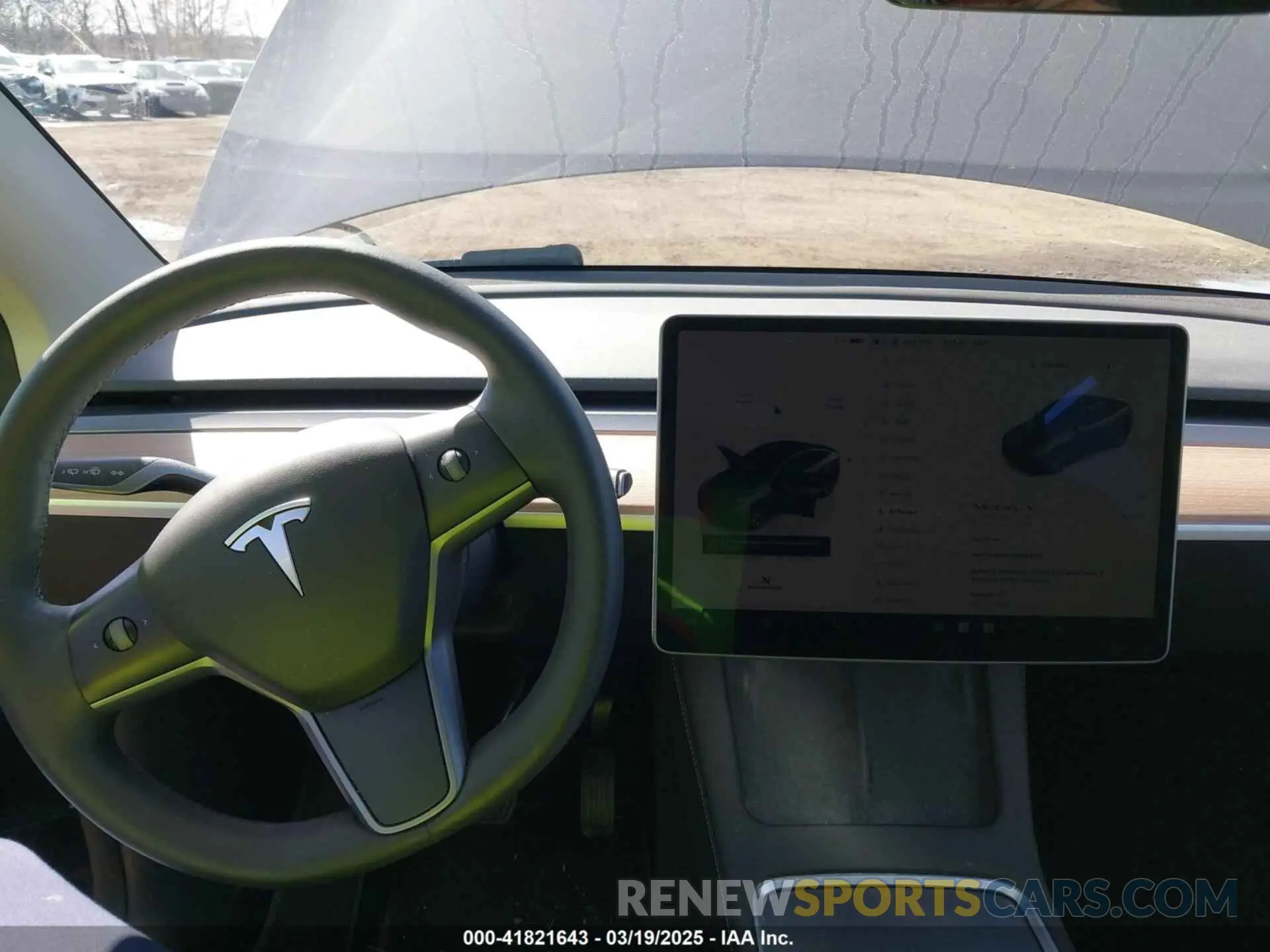 17 Photograph of a damaged car 7SAYGDEE2PF854917 TESLA MODEL Y 2023
