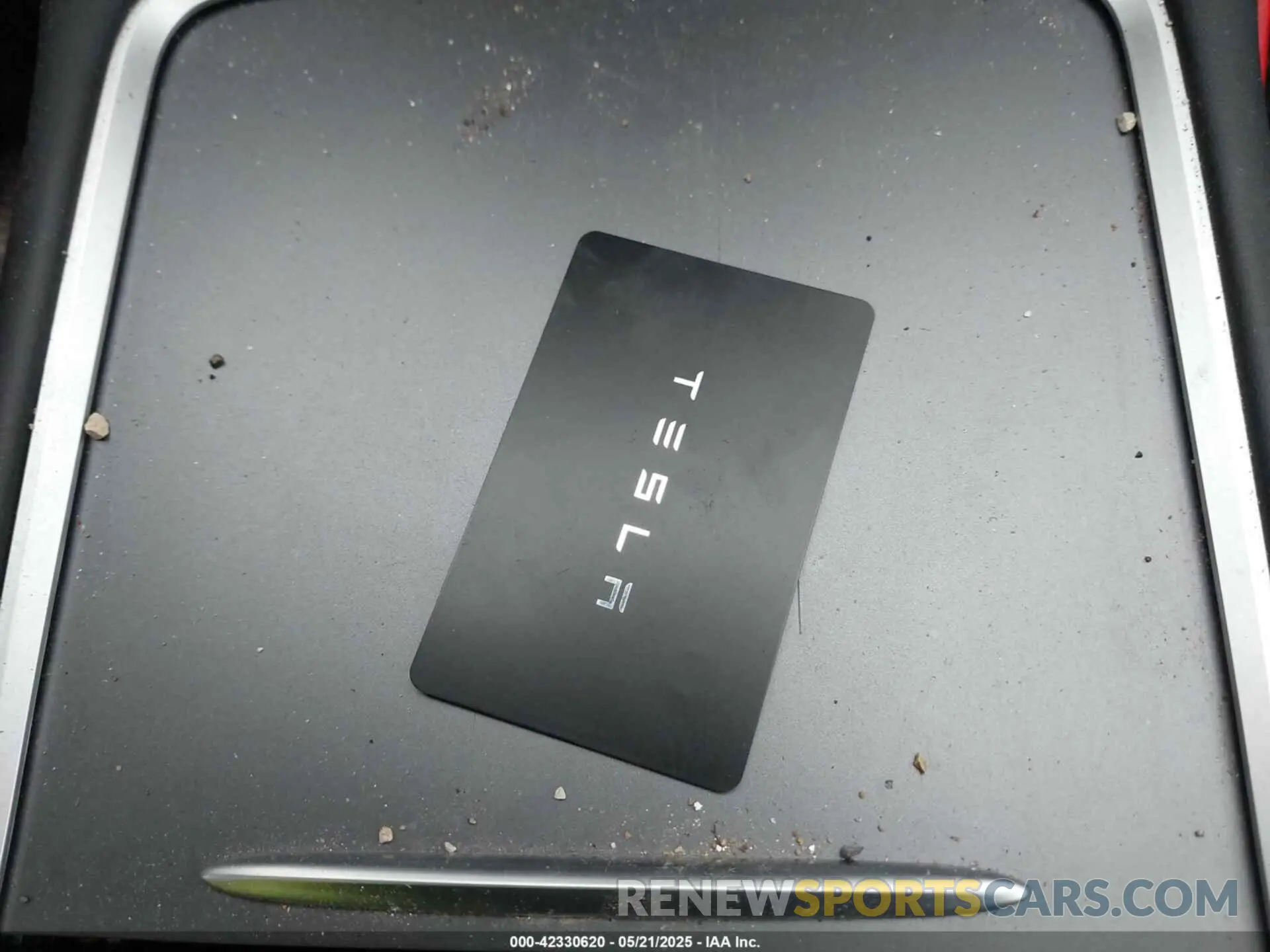11 Photograph of a damaged car 7SAYGDEE2PF859115 TESLA MODEL Y 2023
