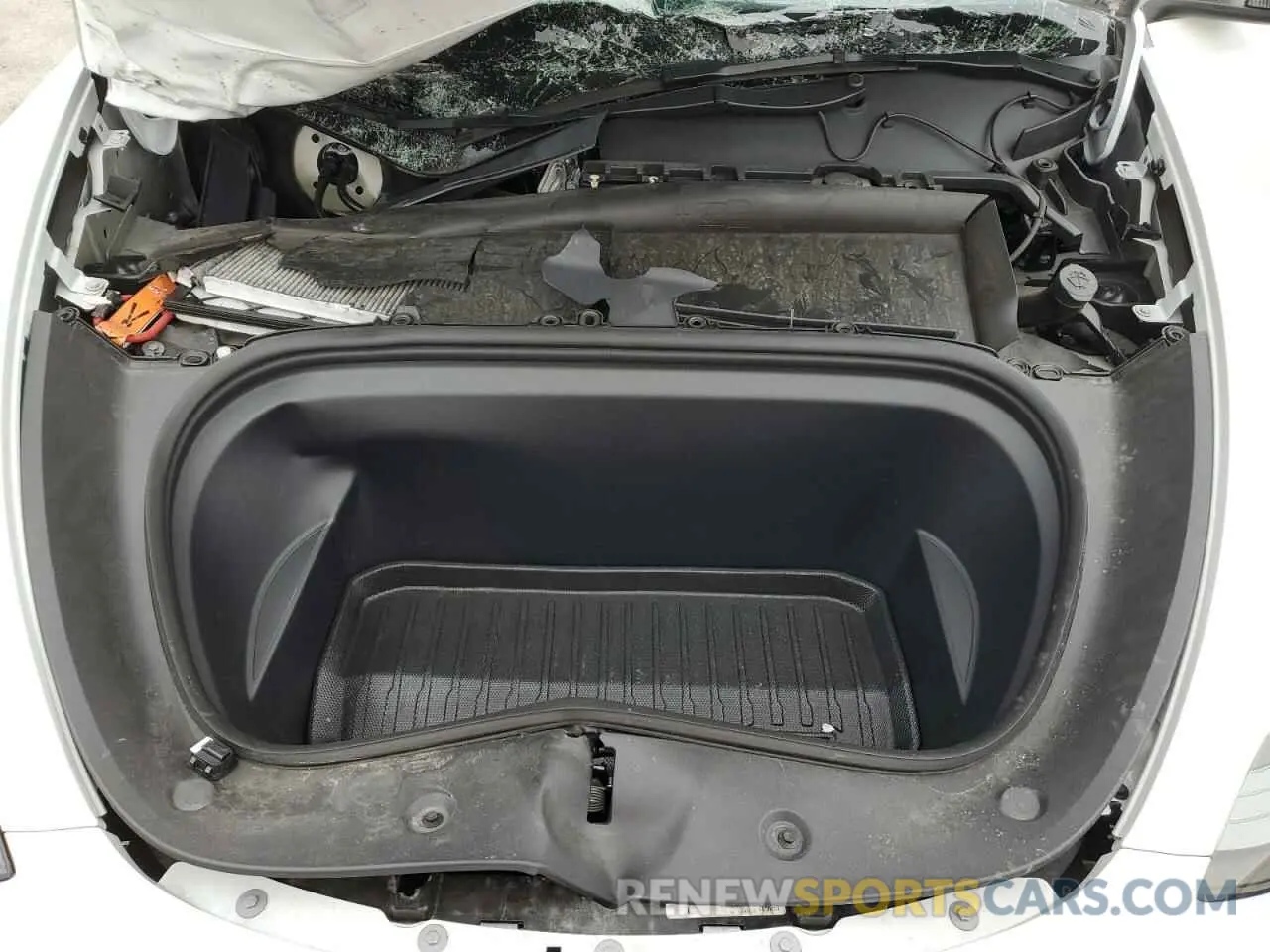11 Photograph of a damaged car 7SAYGDEE2PF860135 TESLA MODEL Y 2023