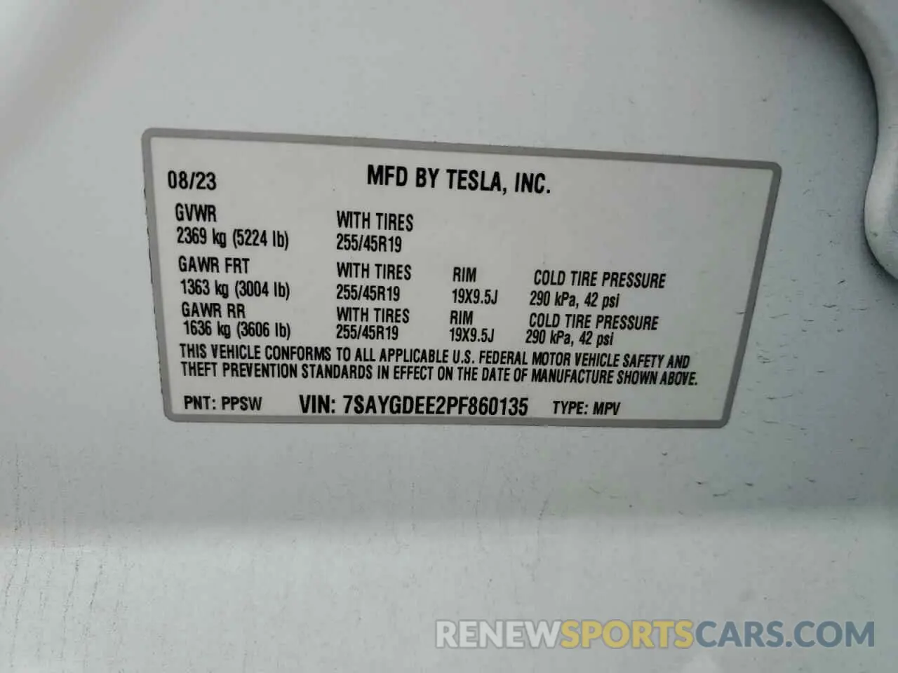 12 Photograph of a damaged car 7SAYGDEE2PF860135 TESLA MODEL Y 2023