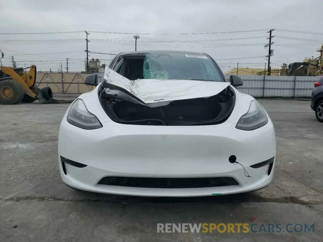 5 Photograph of a damaged car 7SAYGDEE2PF860135 TESLA MODEL Y 2023