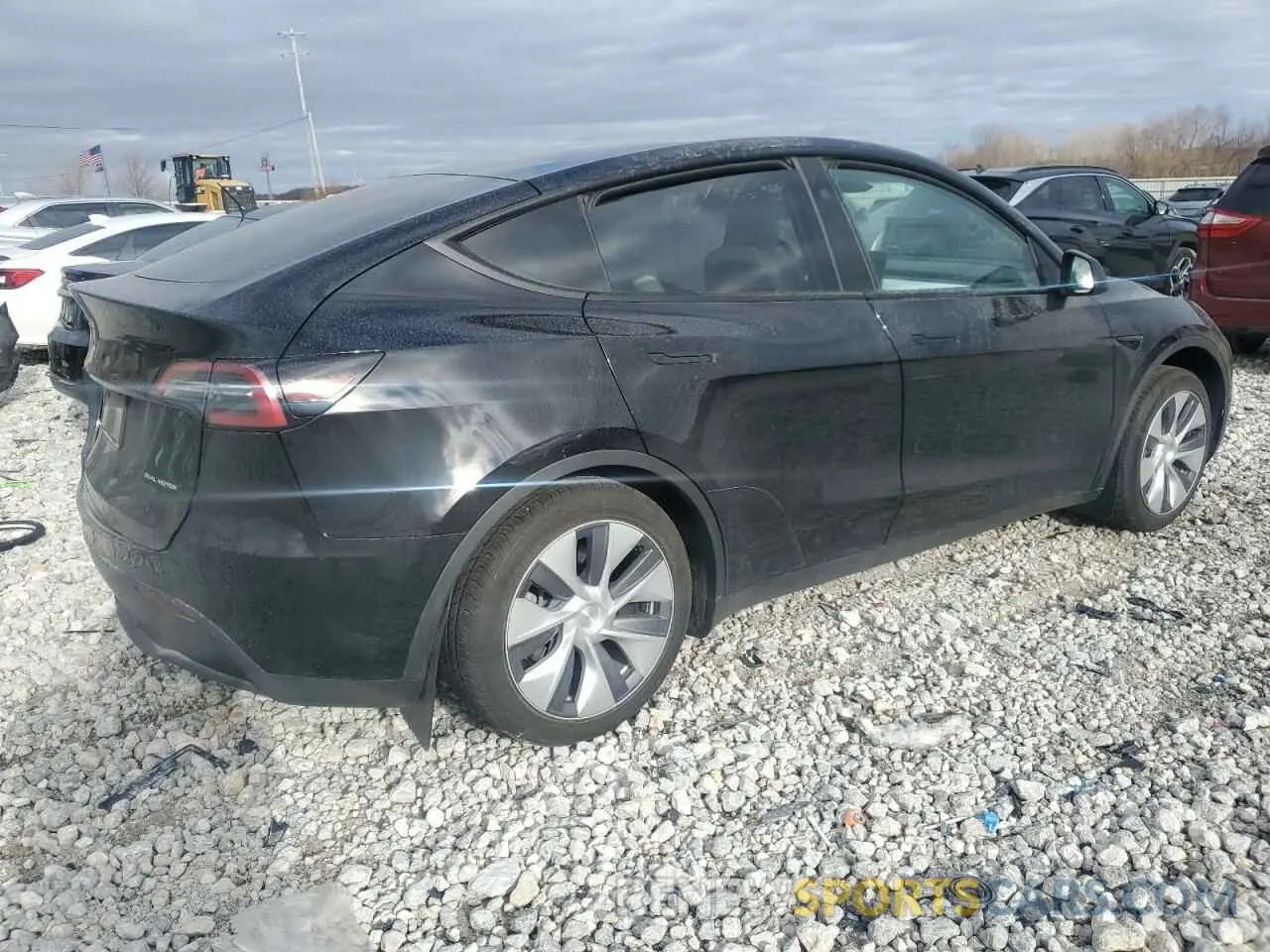 3 Photograph of a damaged car 7SAYGDEE2PF869952 TESLA MODEL Y 2023