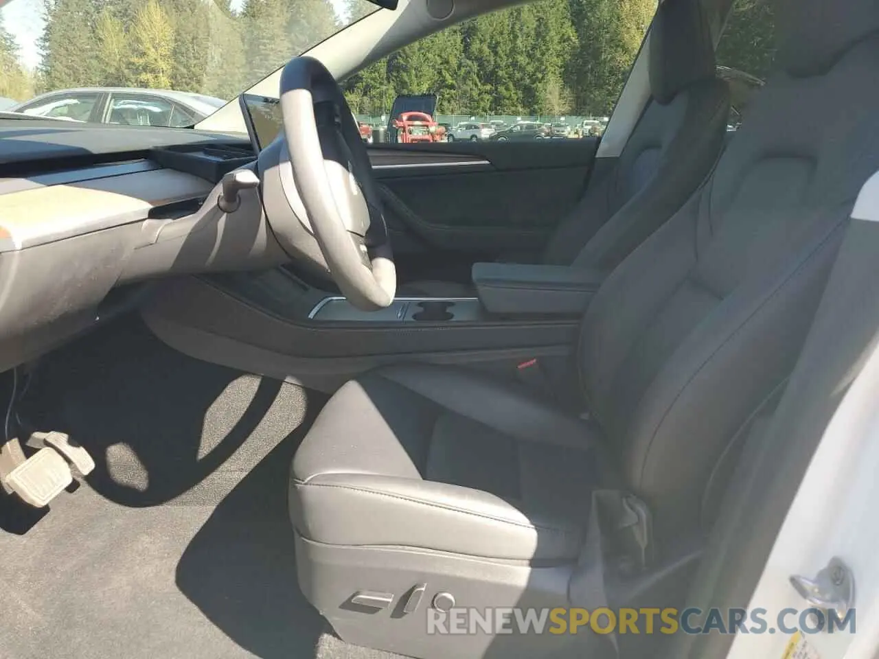 7 Photograph of a damaged car 7SAYGDEE2PF878117 TESLA MODEL Y 2023