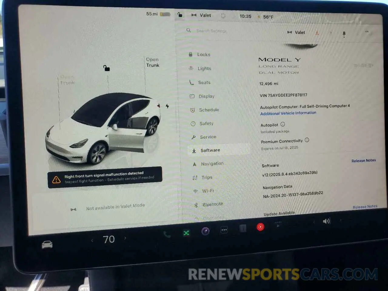 9 Photograph of a damaged car 7SAYGDEE2PF878117 TESLA MODEL Y 2023