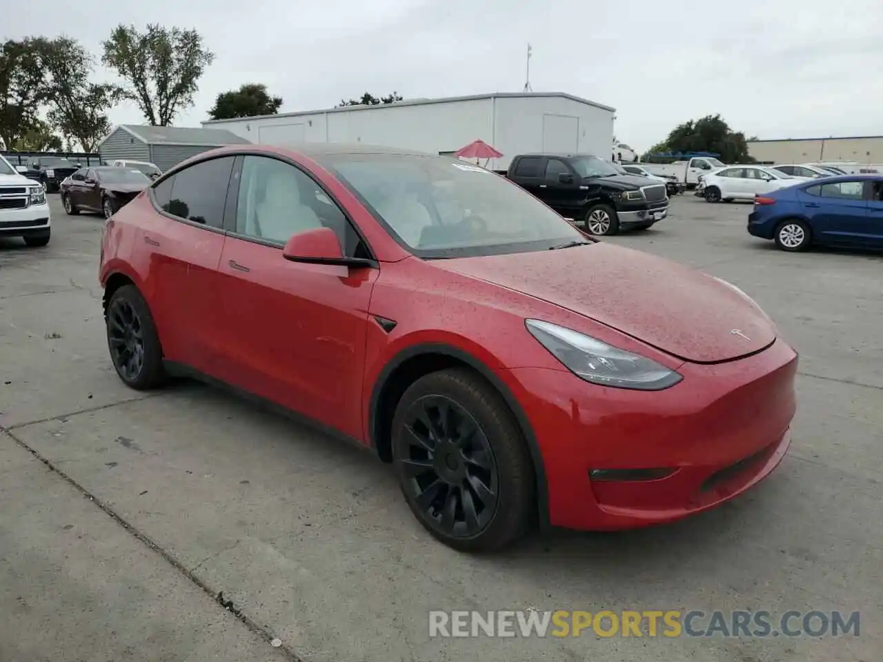 4 Photograph of a damaged car 7SAYGDEE2PF891272 TESLA MODEL Y 2023