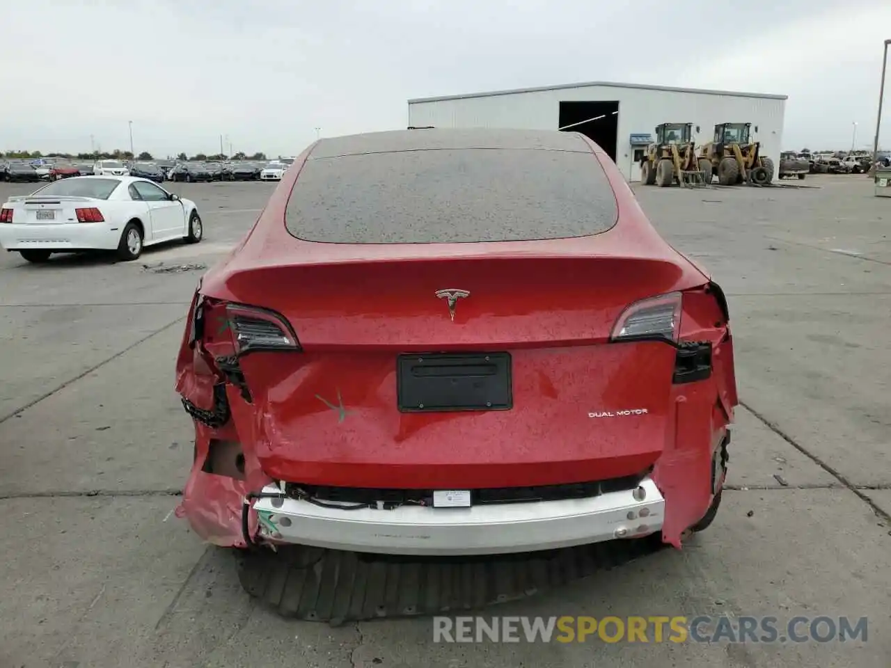 6 Photograph of a damaged car 7SAYGDEE2PF891272 TESLA MODEL Y 2023