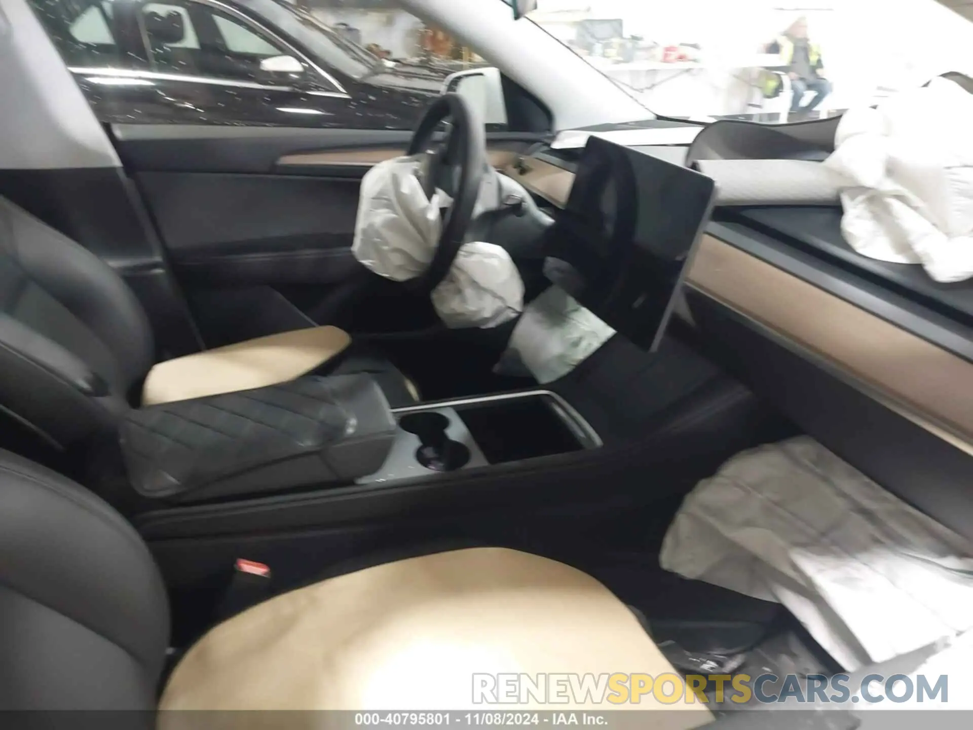 5 Photograph of a damaged car 7SAYGDEE2PF908183 TESLA MODEL Y 2023
