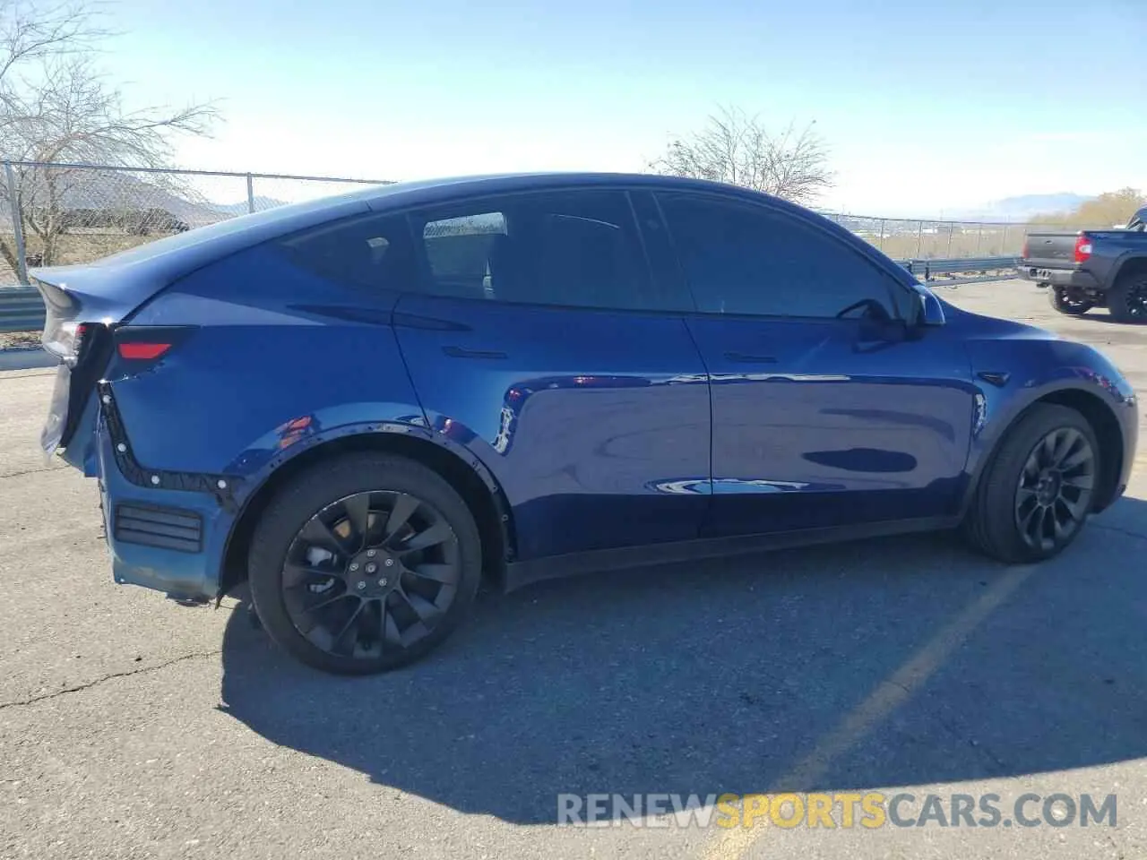 3 Photograph of a damaged car 7SAYGDEE2PF908622 TESLA MODEL Y 2023