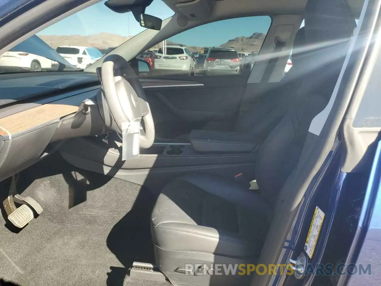 7 Photograph of a damaged car 7SAYGDEE2PF908622 TESLA MODEL Y 2023