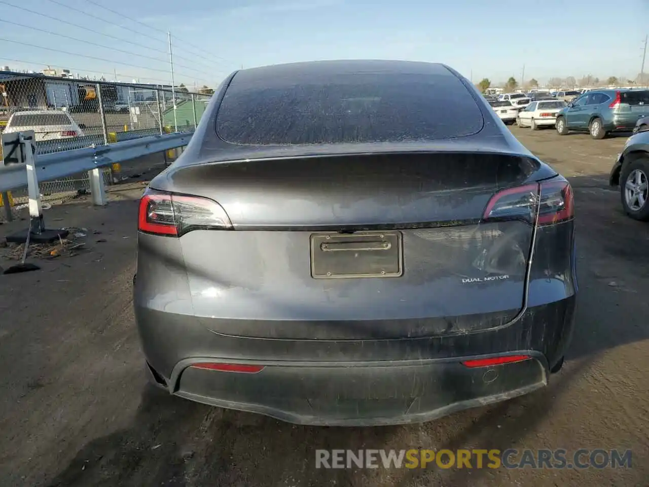 6 Photograph of a damaged car 7SAYGDEE2PF909625 TESLA MODEL Y 2023