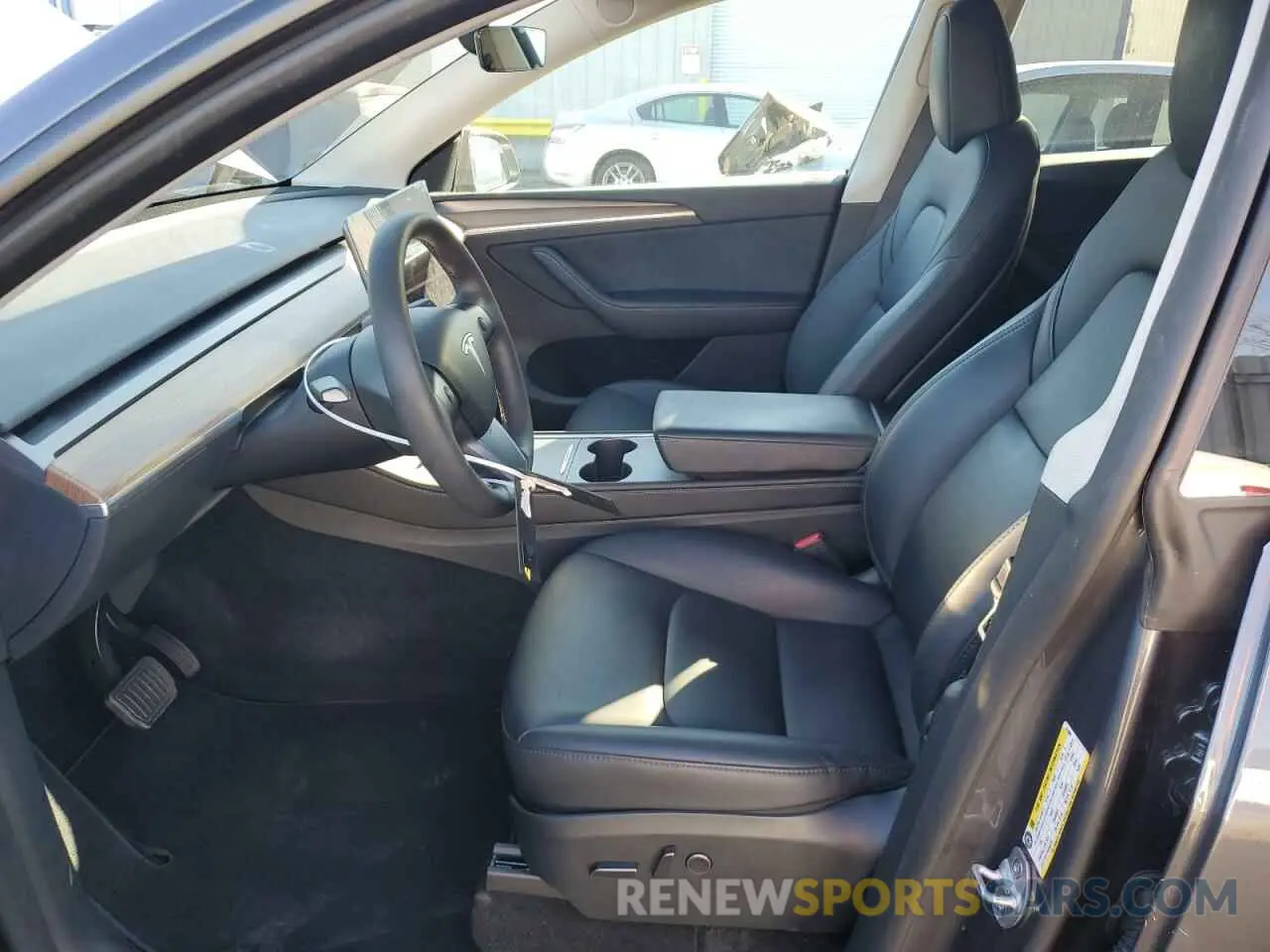 7 Photograph of a damaged car 7SAYGDEE2PF914369 TESLA MODEL Y 2023