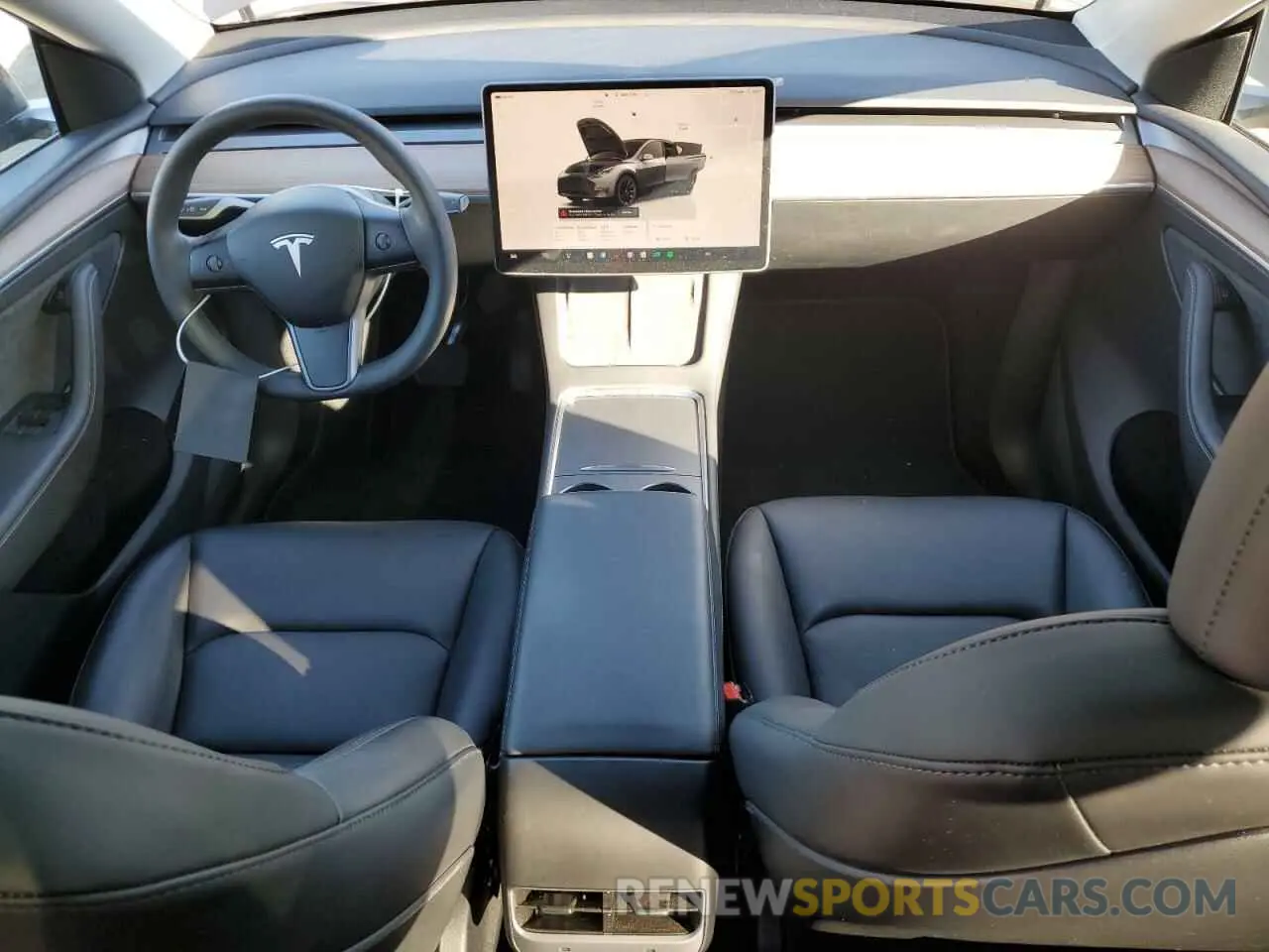 8 Photograph of a damaged car 7SAYGDEE2PF914369 TESLA MODEL Y 2023