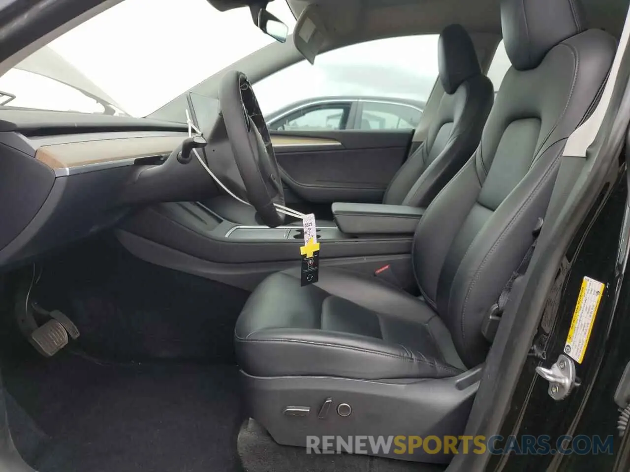 7 Photograph of a damaged car 7SAYGDEE3PA034200 TESLA MODEL Y 2023