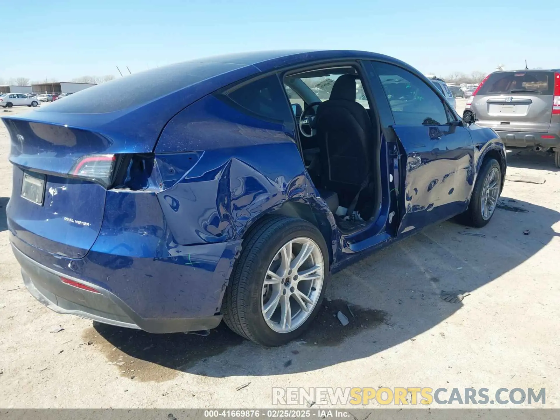 6 Photograph of a damaged car 7SAYGDEE3PA047108 TESLA MODEL Y 2023