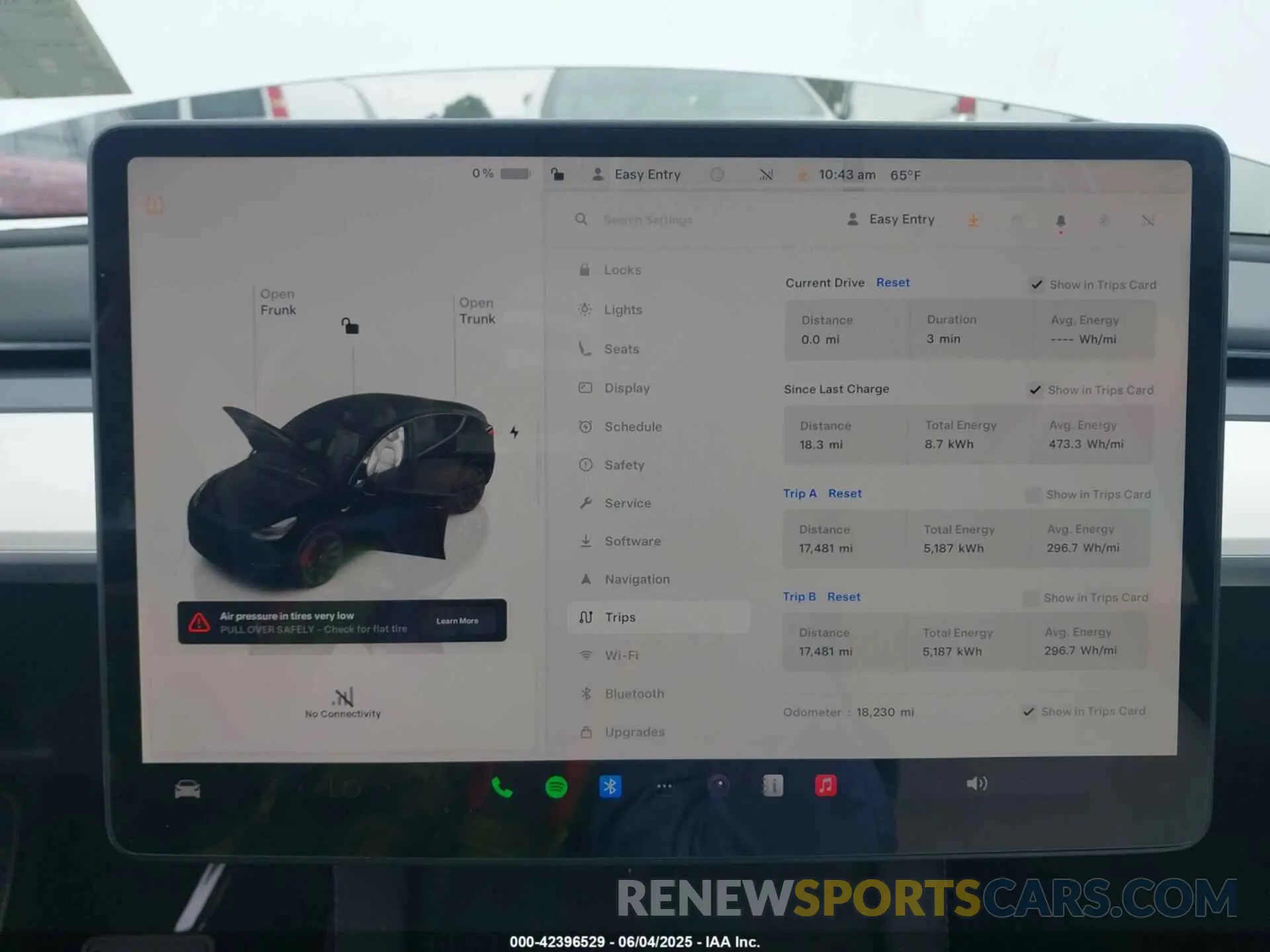 7 Photograph of a damaged car 7SAYGDEE3PA055497 TESLA MODEL Y 2023
